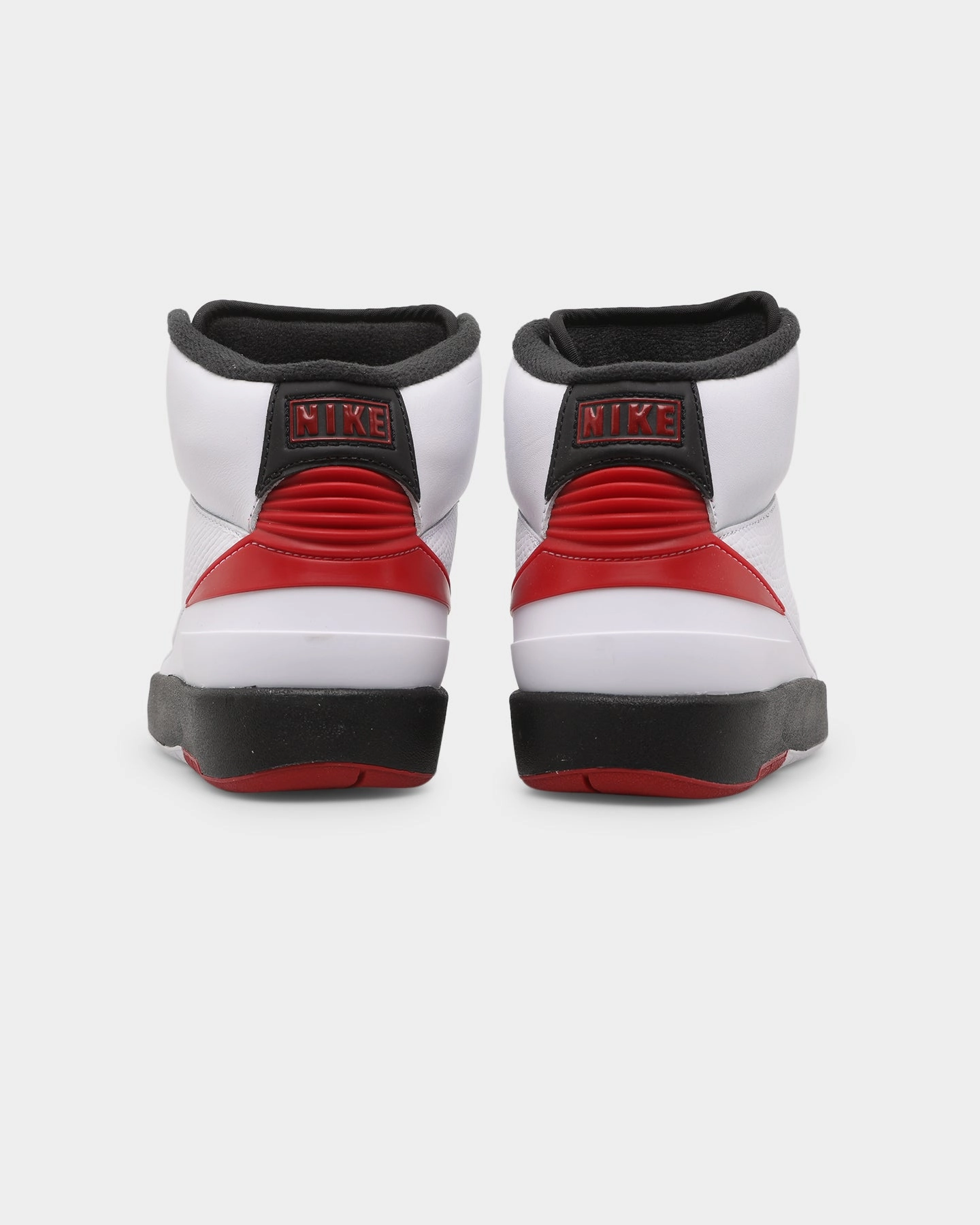 Jordan Kids' Air Jordan 2 Retro (GS) "Chicago" White/Varsity Red Comfort Footwear Fitness routine