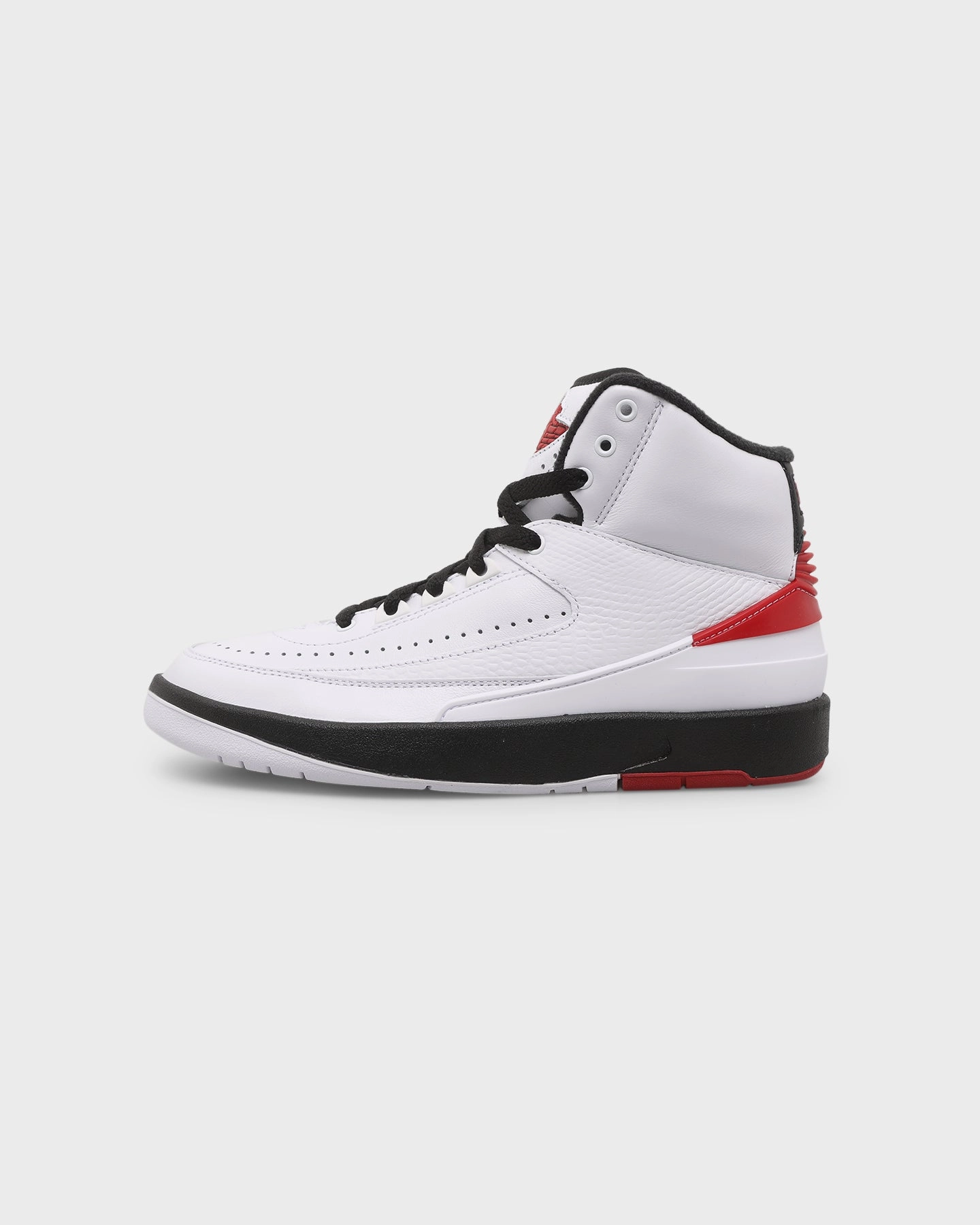 Impact Dispersing Structure Jordan Kids' Air Jordan 2 Retro (GS) "Chicago" White/Varsity Red