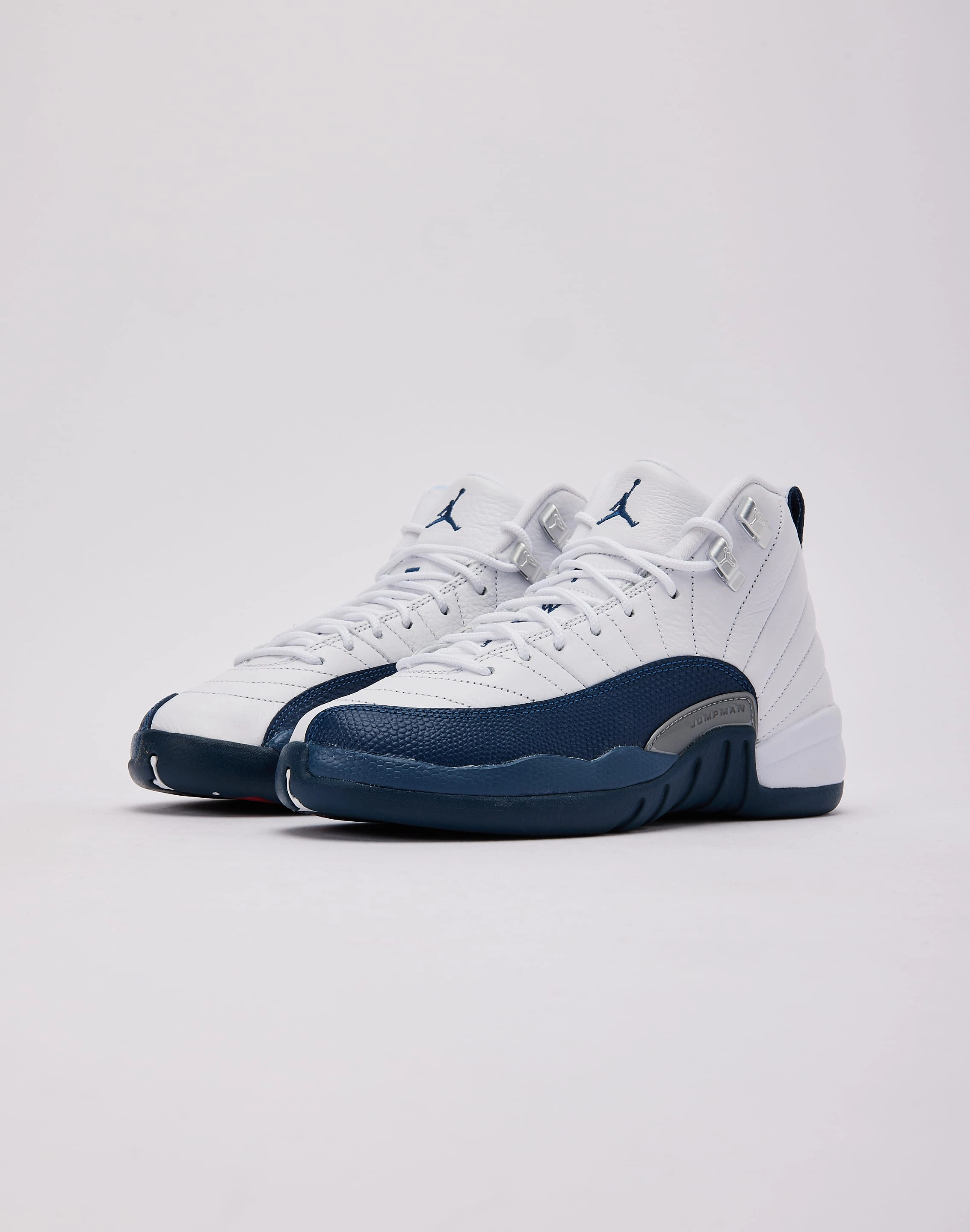 Jordan Air Jordan 12 Retro 'French Blue and White' Grade-School Indoor Court Grip