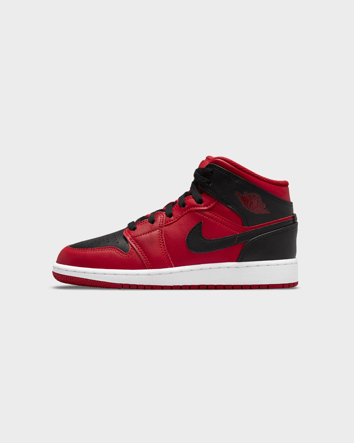 Jordan Kids' Air Jordan 1 Mid (GS) "Reverse Bred" Gym Red/Black Fashion Edge