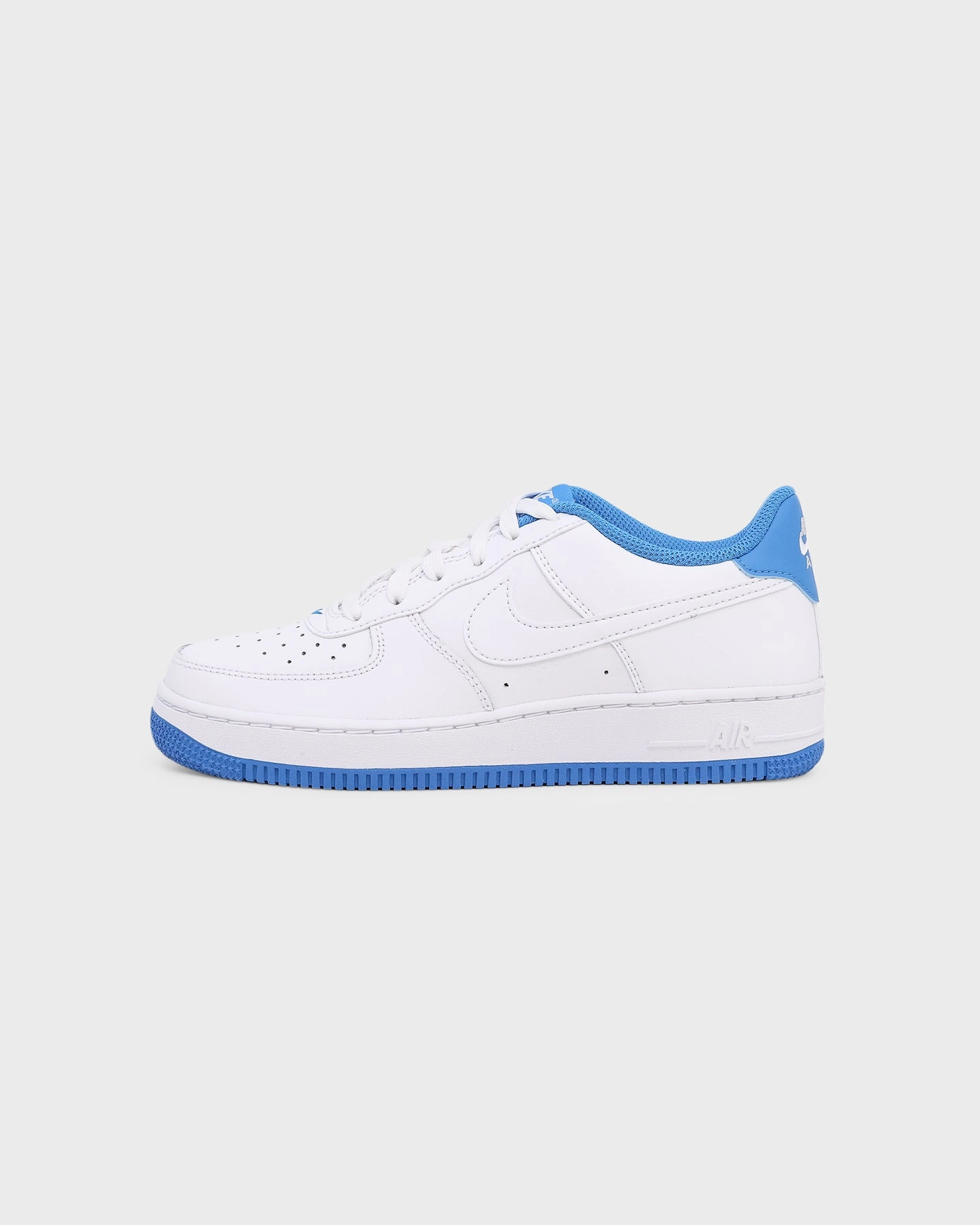 Nike Kid's Air Force 1 ESS (GS) White Low Impact Sole