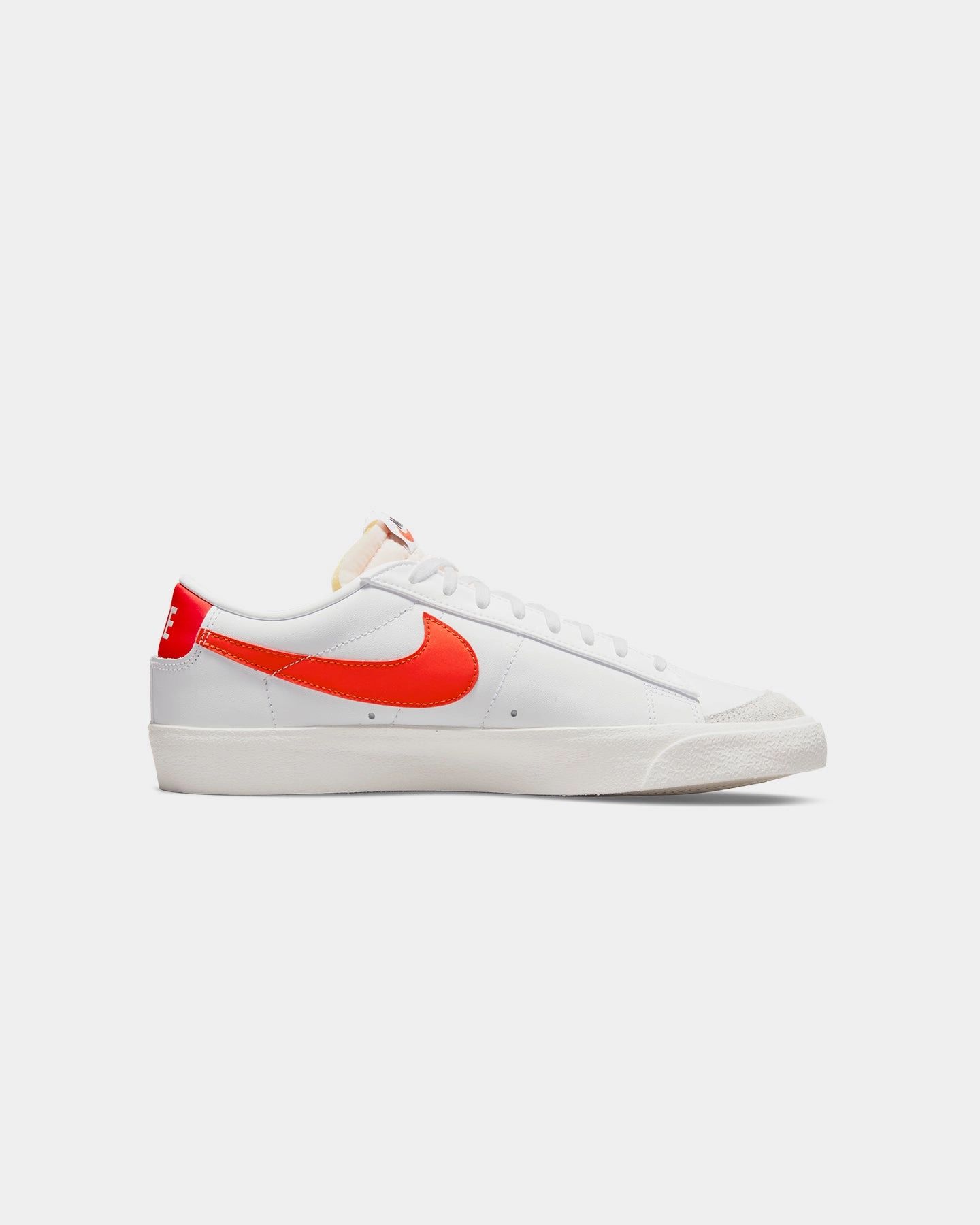 street - specific features Tear Resistant Knit Nike Blazer Low '77 Vintage White/Team Orange