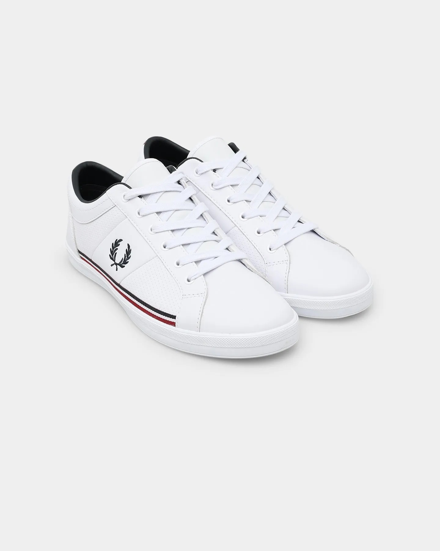 Fred Perry Baseline White most spring