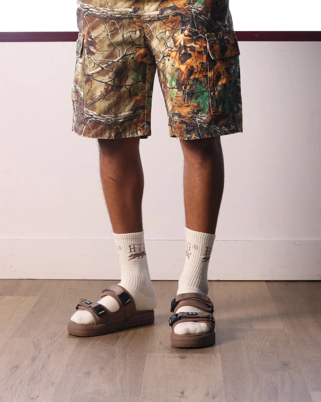 SEICHI Sandoru Ni Taupe Ultra Responsive Cushioning