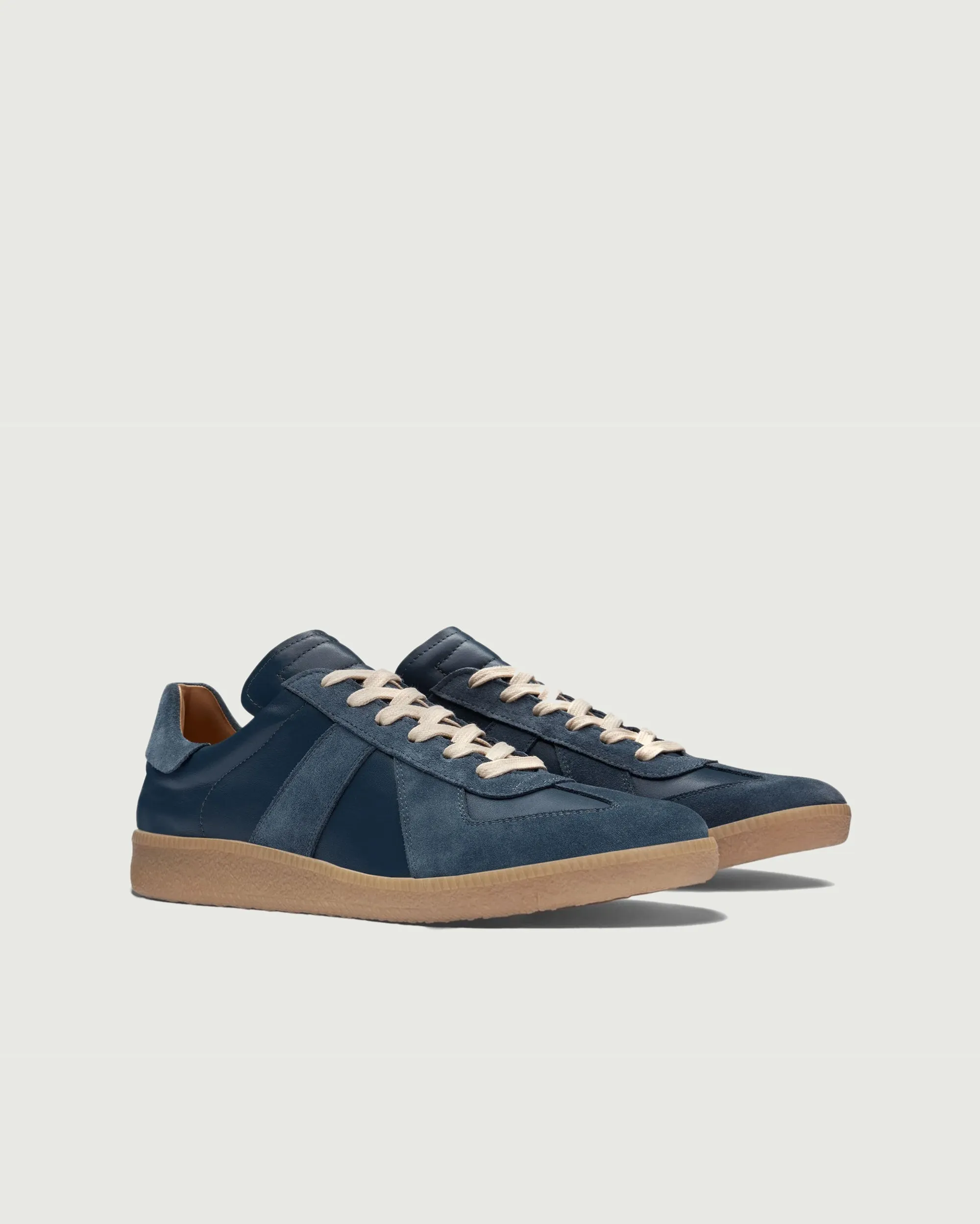 GAT | Navy Fashion Casual Low Impact Sole