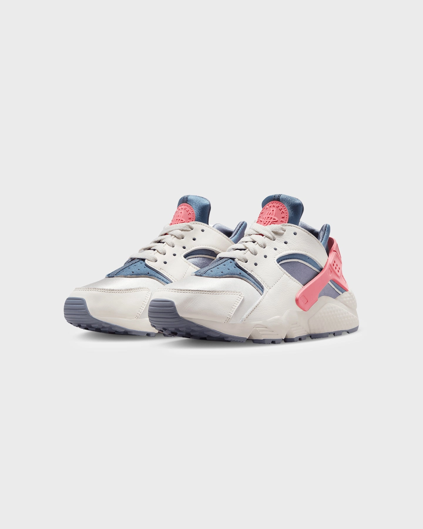 Nike Women's Air Huarache "Ashen Slate Coral" Ashen Slate Classy Touch