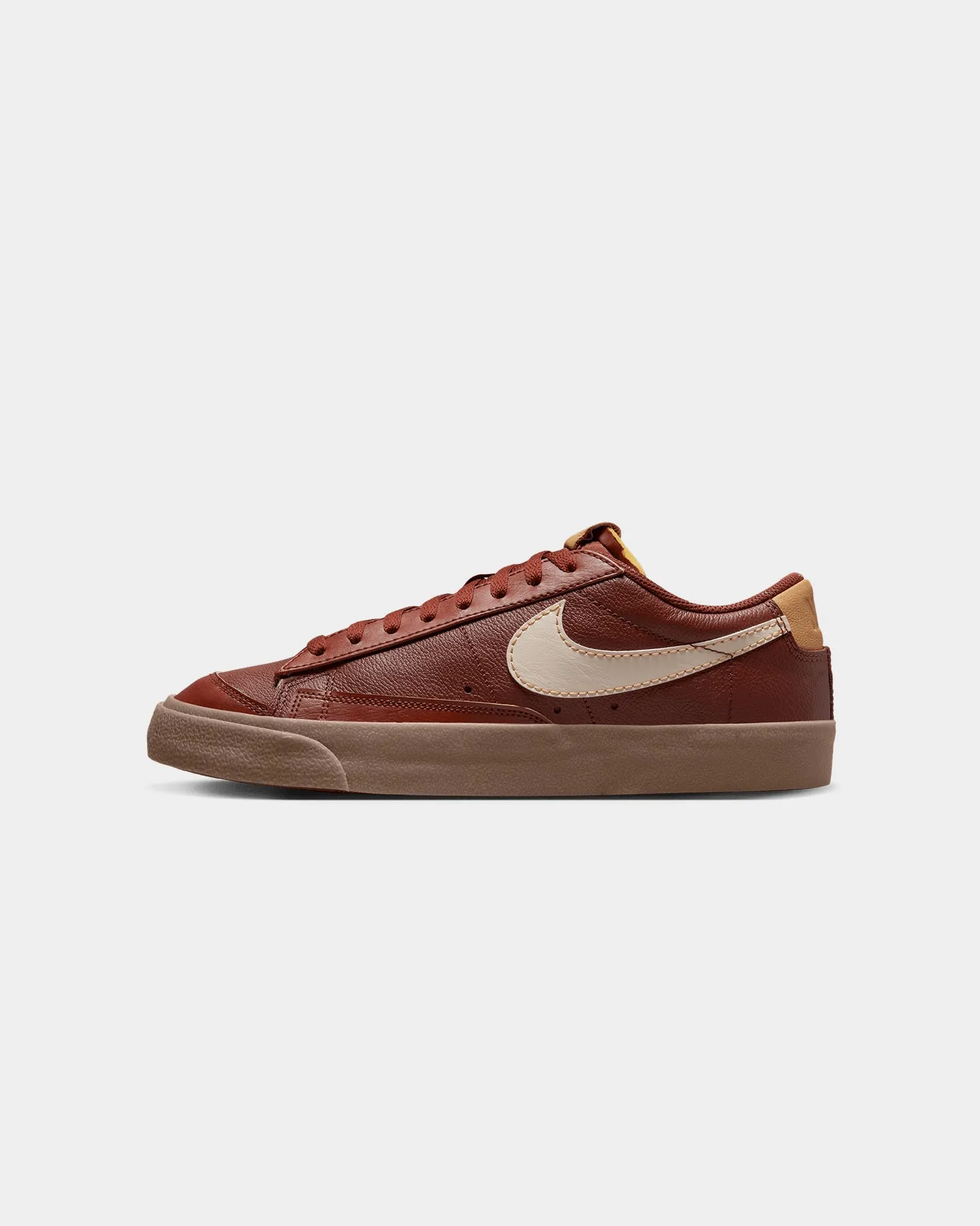 Iconic look yoga enthusiasts - specific benefits Nike Blazer Low '77 EMB "Inspected By Swoosh" Oxen Brown/Pearl White-Elemental Gold