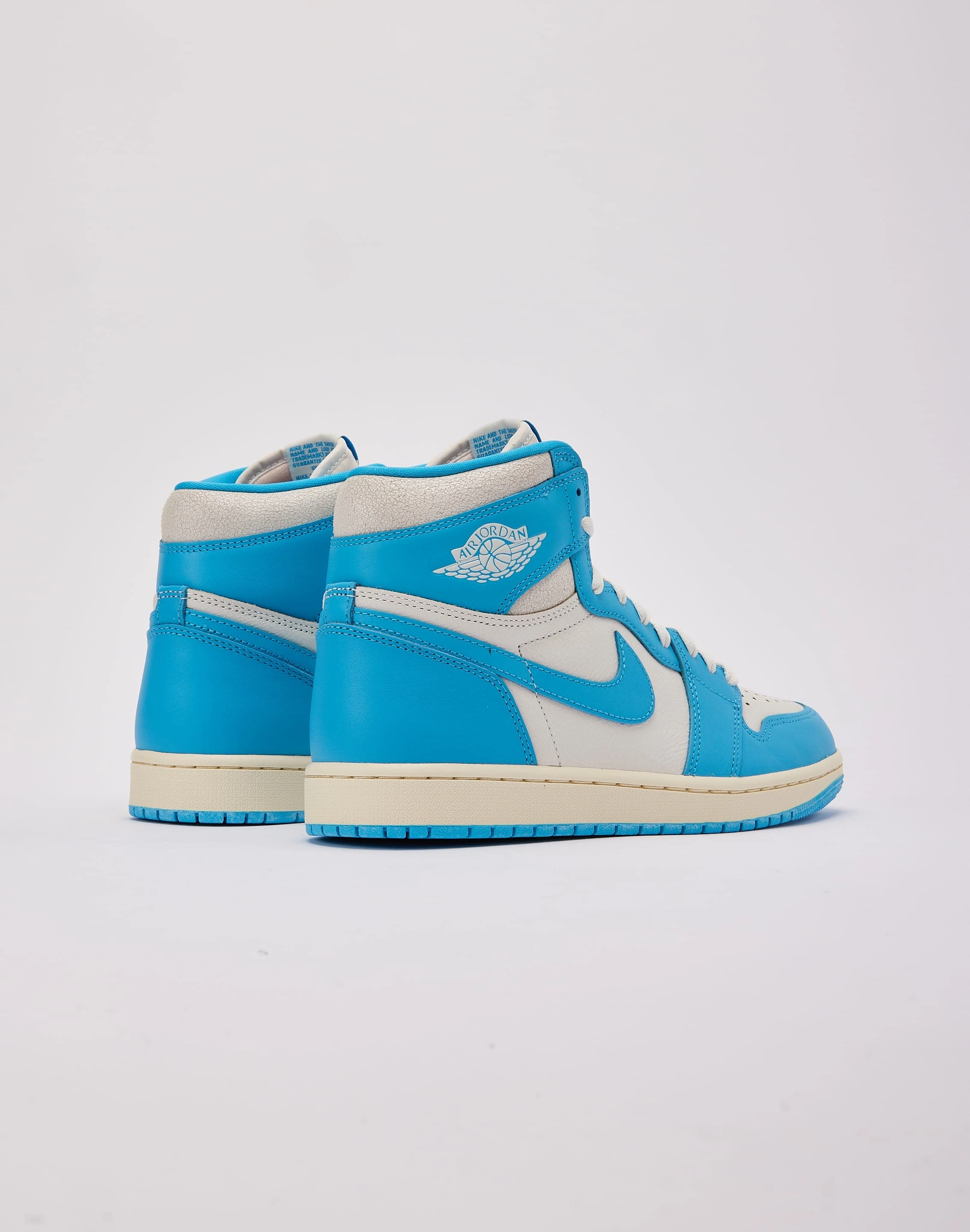Jordan Air Jordan 1 Retro High OG 'UNC Reimagined' Fashion Essential Impact Safe