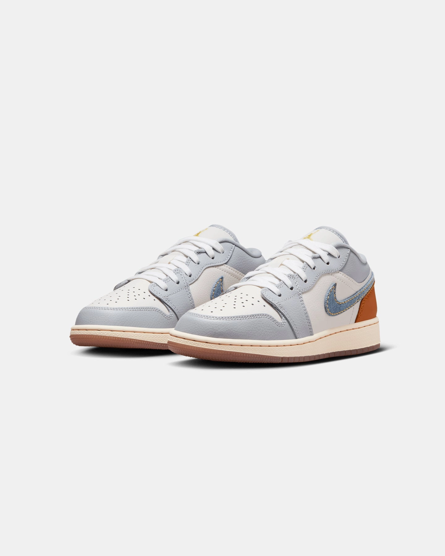 Rockered Sole Sculpted materials Jordan Kids' Air Jordan 1 Low SE (GS) Blue