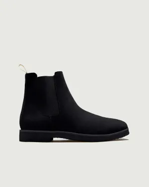 Contoured Midsole Chelsea Boot | Black Suede