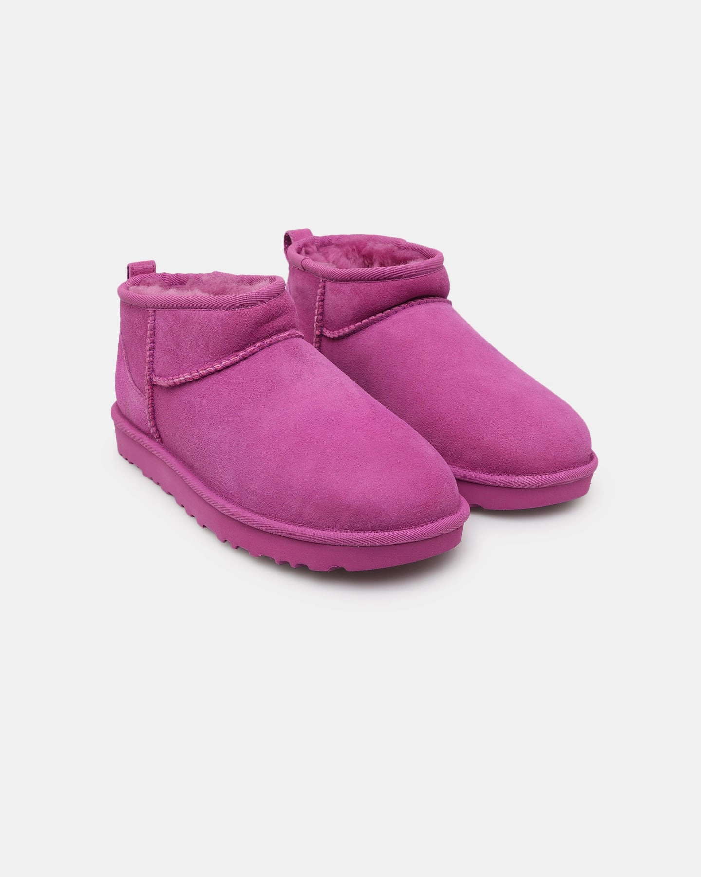 style - focused Ugg Boots Women's Classic Ultra Mini Mango