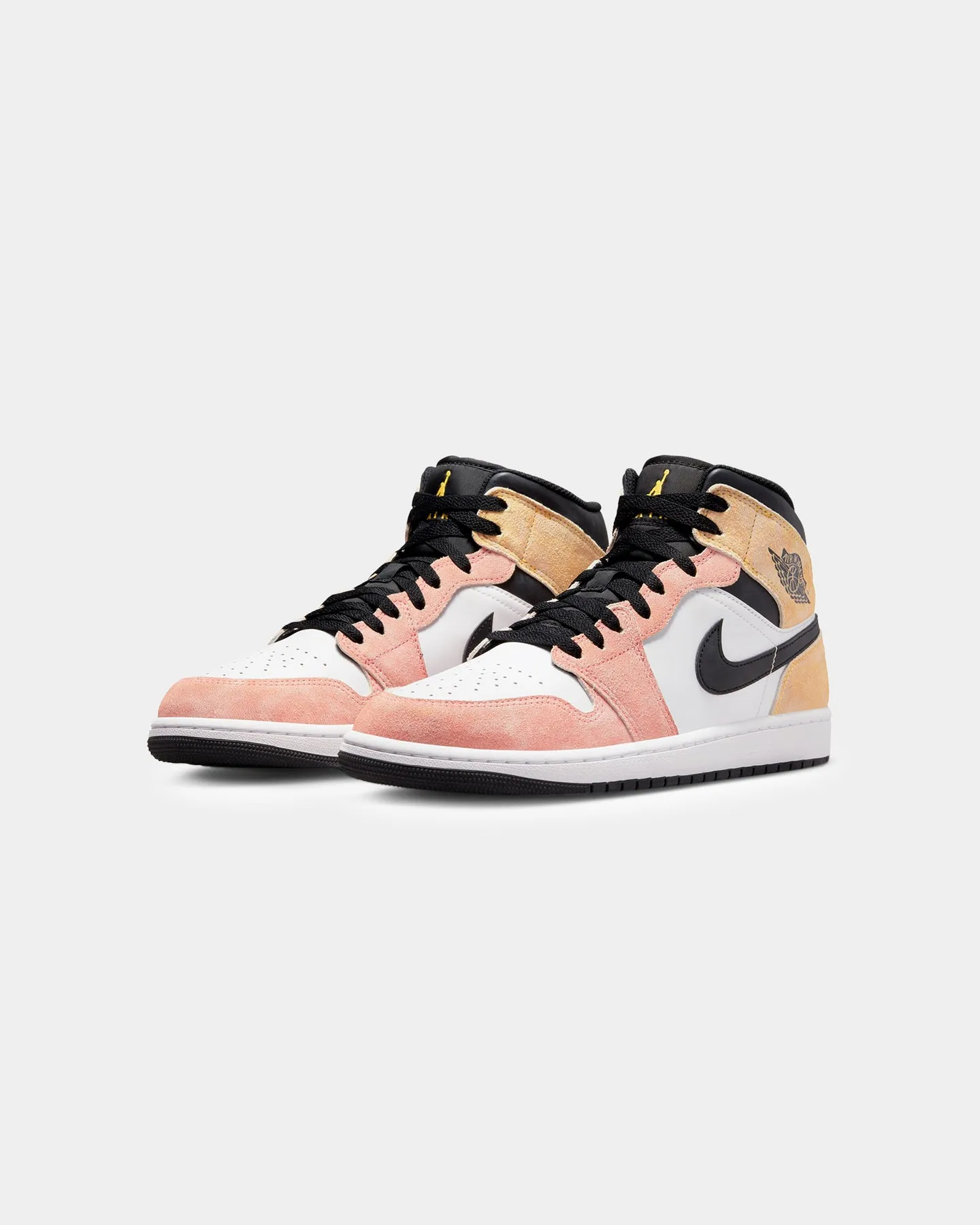 Unique Sole hikers Jordan Air Jordan 1 Mid SE "Flight Club" Magic Ember