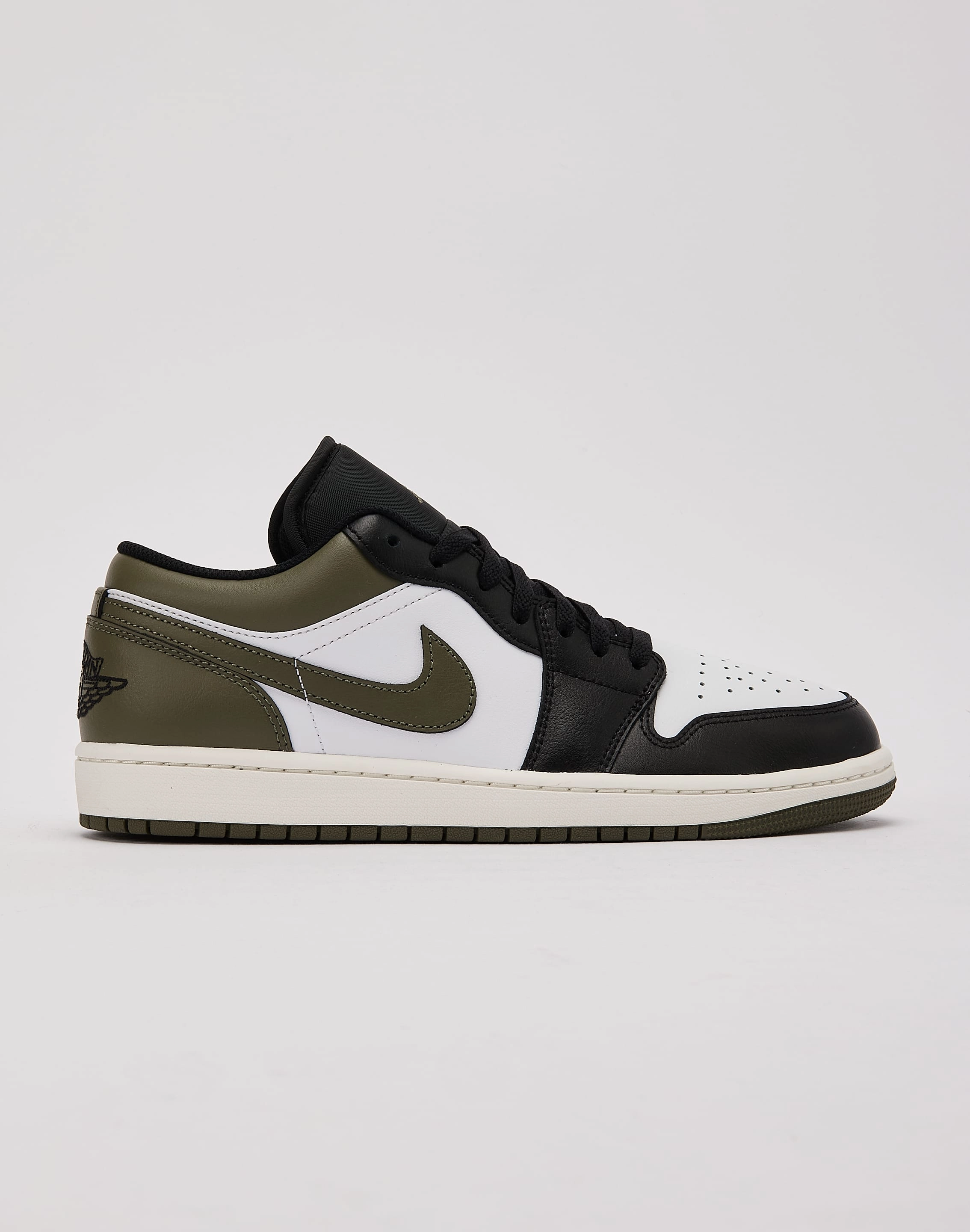 Orthotic Friendly Design Bacterial Inhibition Jordan Air Jordan 1 Low