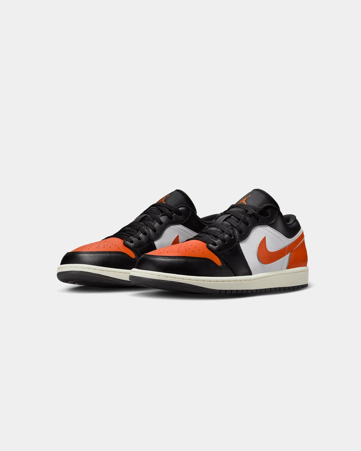 Gift Glow Jordan Air Jordan 1 Low "Shattered Backboard" Black/Starfish-White/Sail