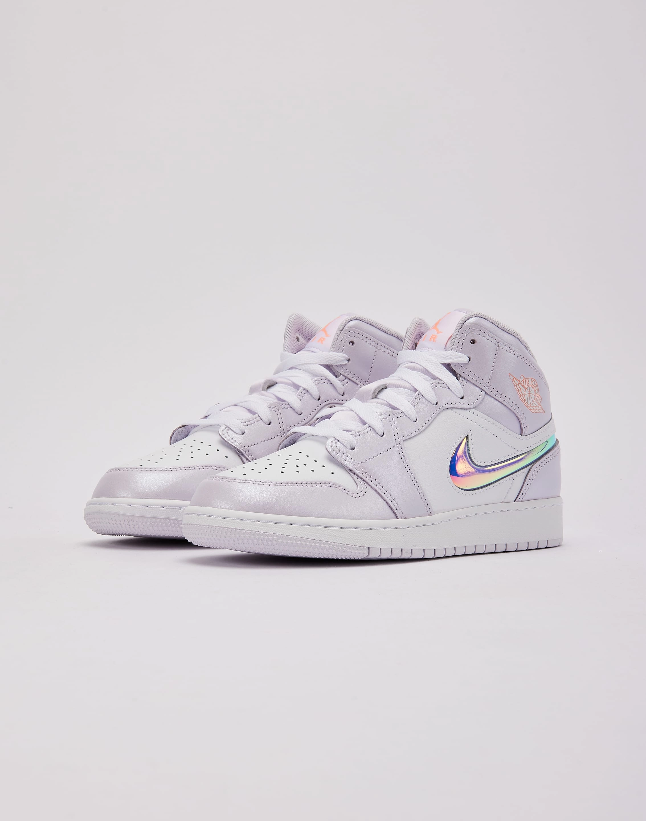 Jordan Air Jordan 1 Mid SE Grade-School Leather Upper Game Day Shoes