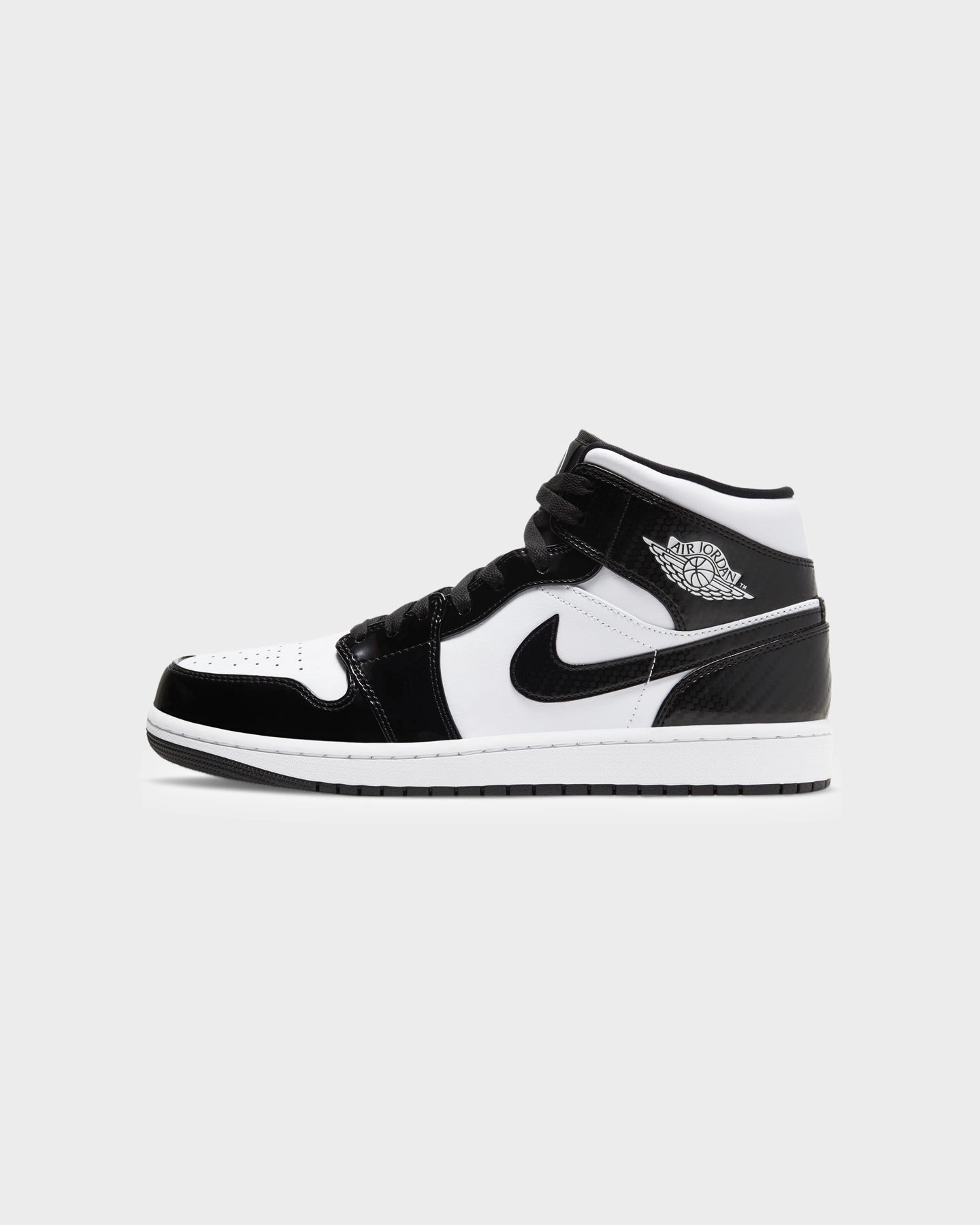 Ultra Cushioned Collar Skid Resistant Base Jordan Air Jordan 1 Mid SE "ASW" Black/White