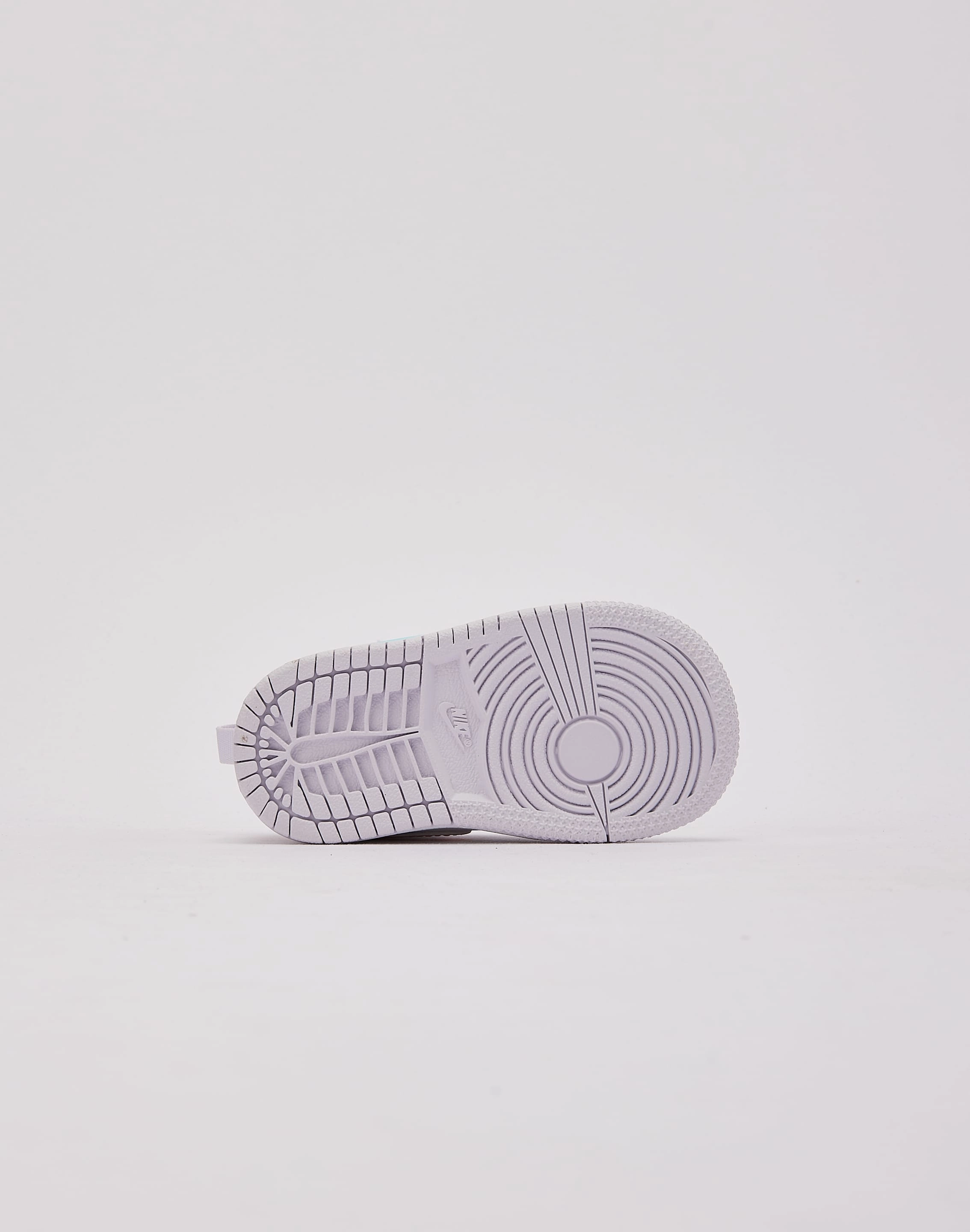 Jordan Air Jordan 1 Mid SE Toddler Soft Land Traction Control