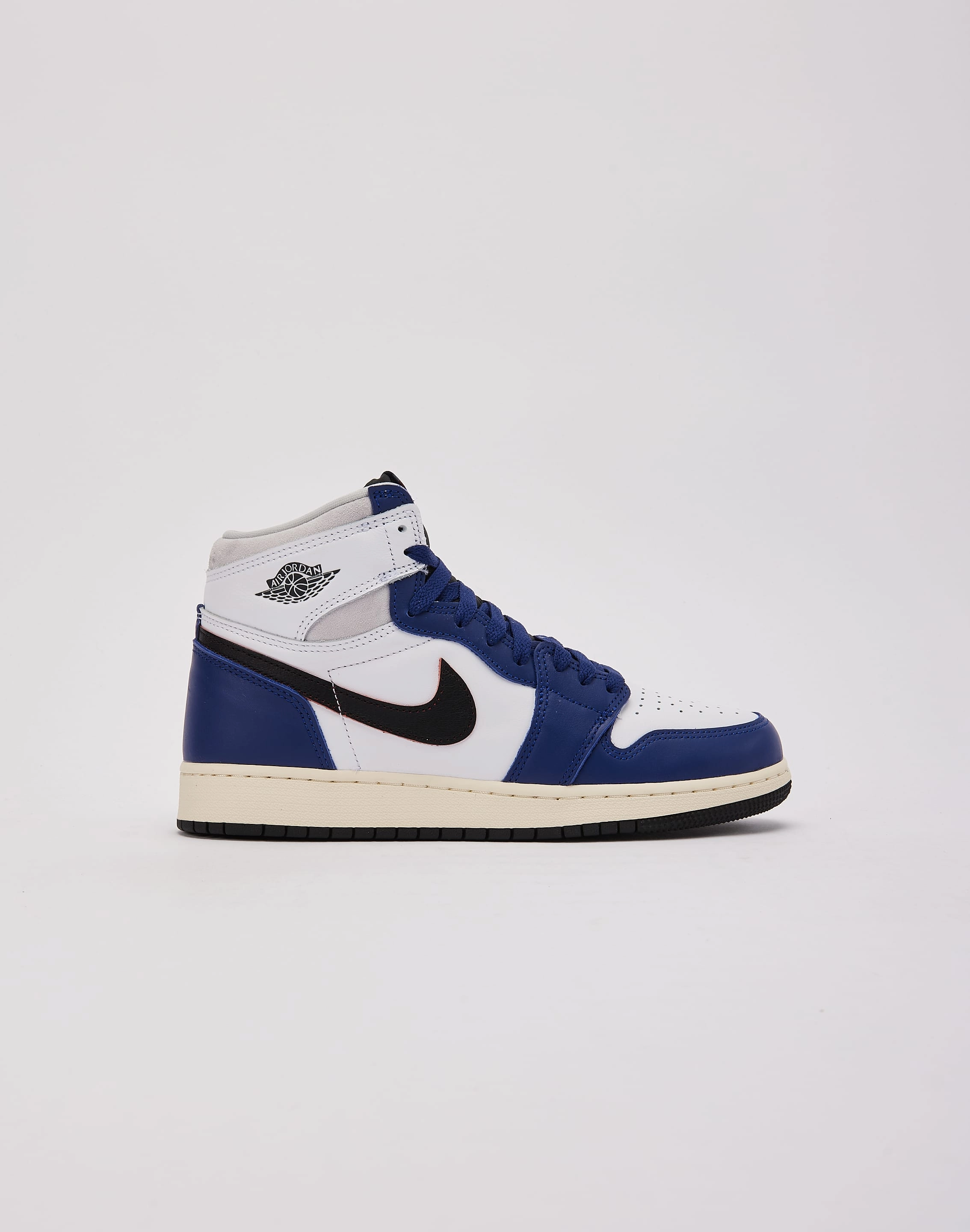 Comfortable Collar Jordan Air Jordan 1 Retro High OG 'Rare Air' Grade-School