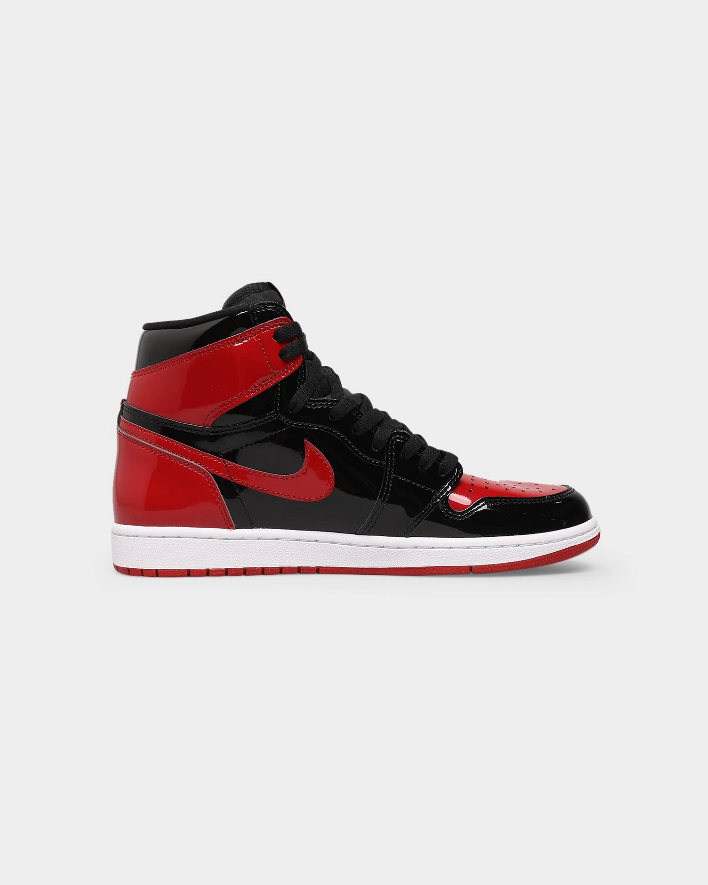 Heat Sealed Seam Technology Pressure Relief Jordan Air Jordan 1 Retro High OG Black/Varsity Red