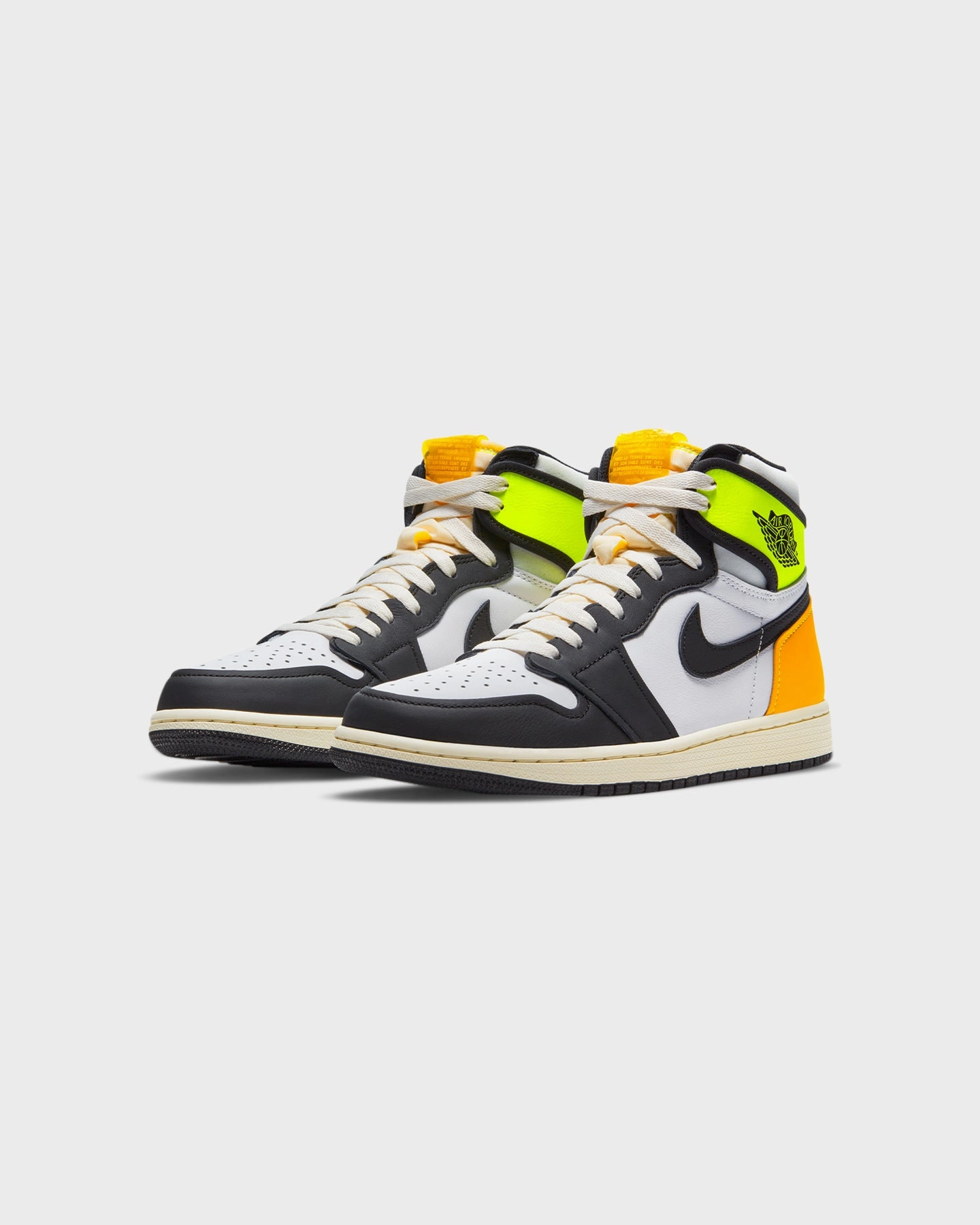 Jordan Air Jordan 1 Retro High OG "Volt Gold" White/Black/Volt foldability - level students
