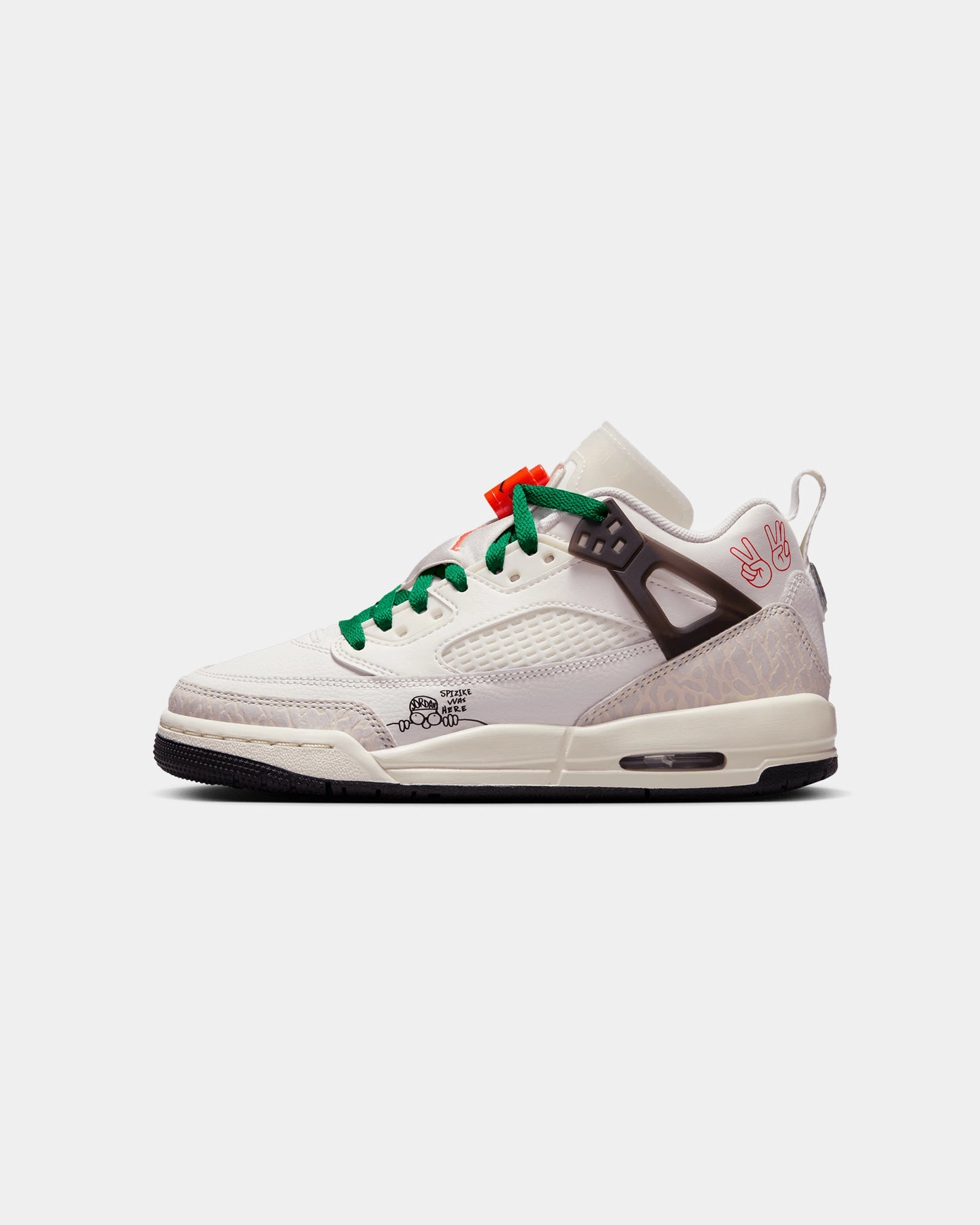 Jordan Kids' Spizike Low (GS) "Spizike Was Here" Sail Non Restrictive Toe Box