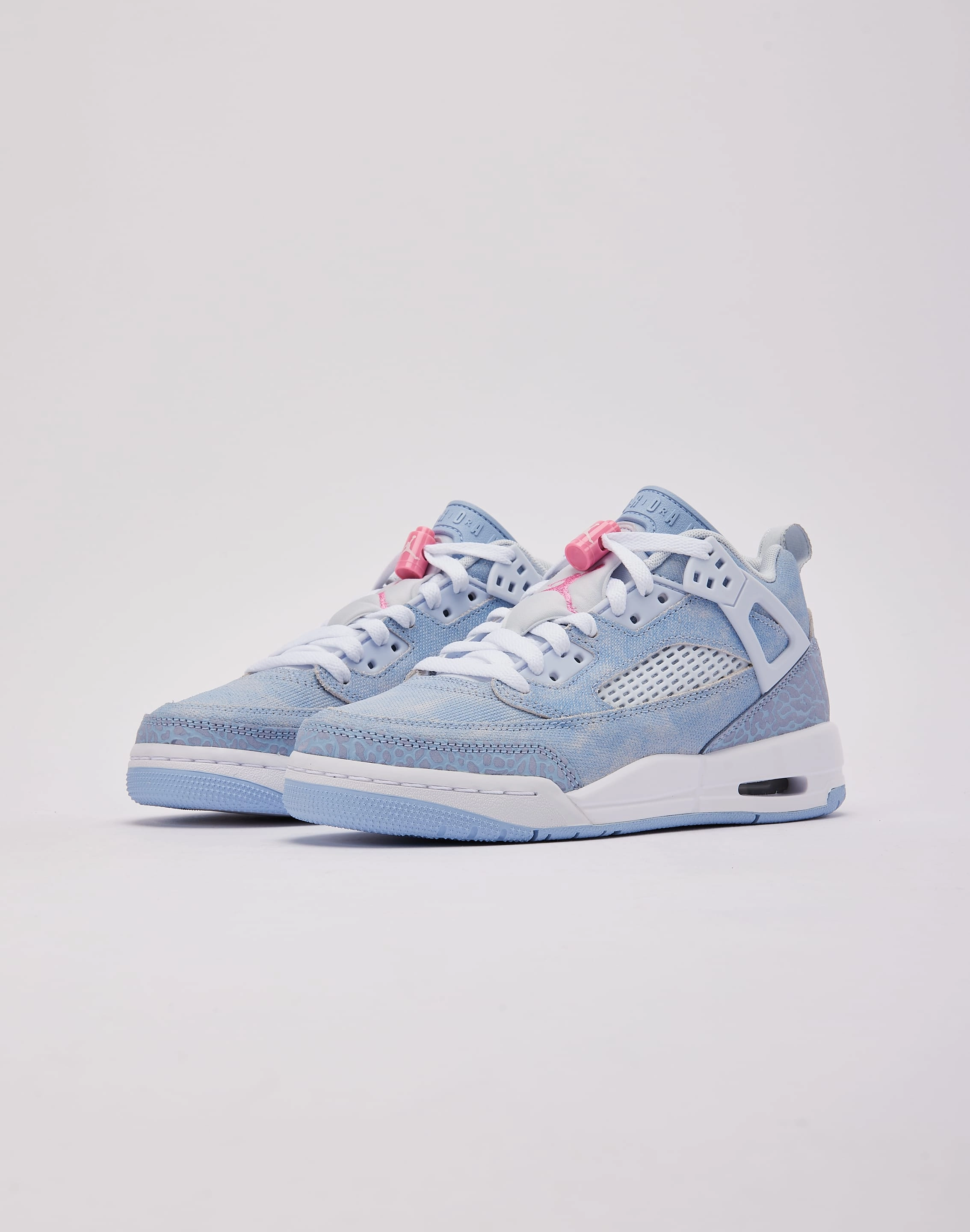 Jordan Spizike Low Grade-School Abrasion Resistant Lining Enhanced Durability