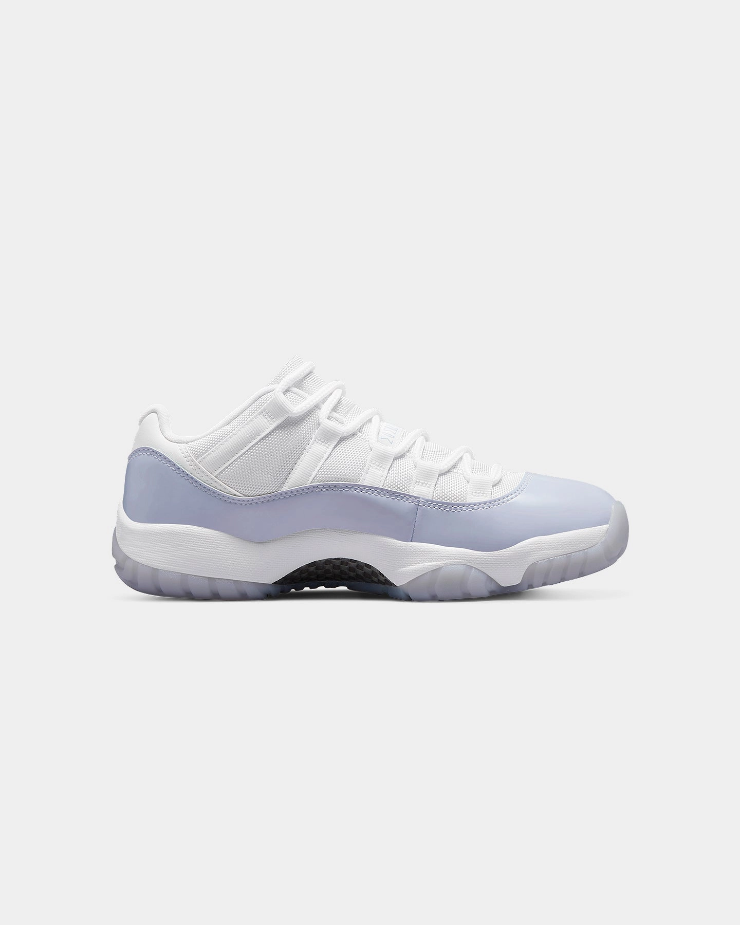 Hydrophobic Material Torsional Stability Plate Jordan Women's Air Jordan 11 Retro Low "Pure Violet" White/Pure Violet