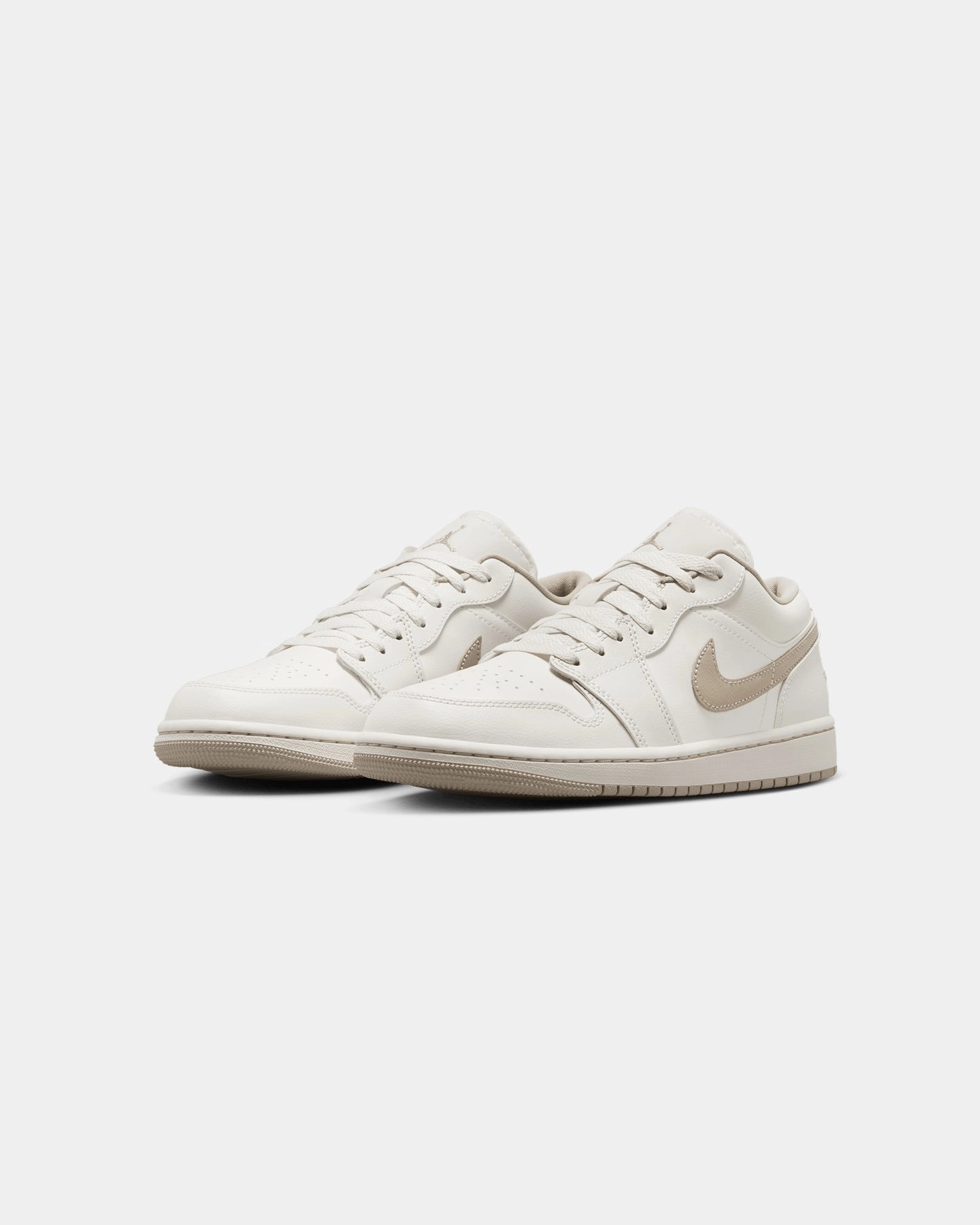 Stylish Wear Tourist Jordan Women's Air Jordan 1 Low Sail/Rattan Pale Ivory