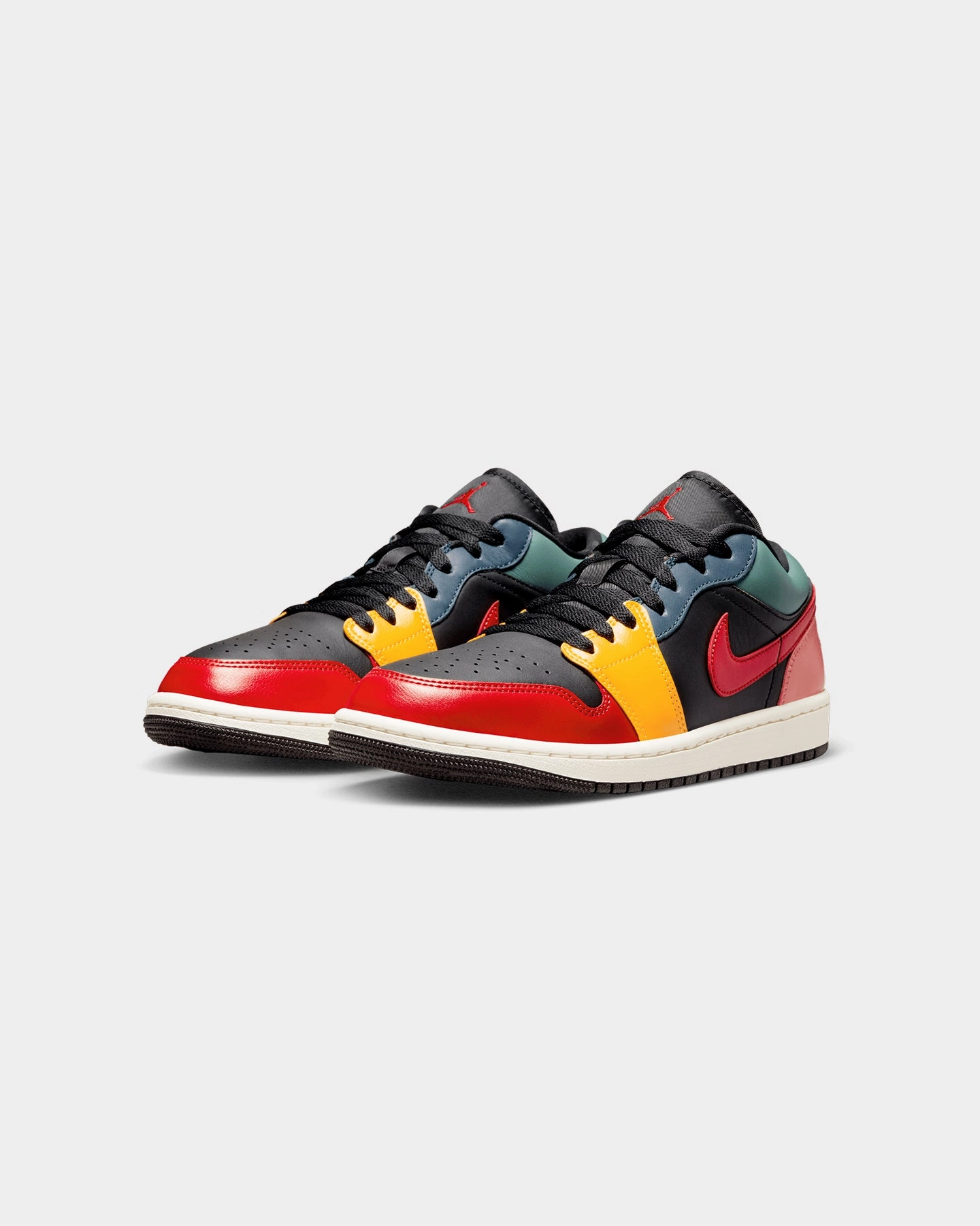 Jordan Women's Air Jordan 1 Low SE "Black Multi" Black/Fire Red Traction Grip