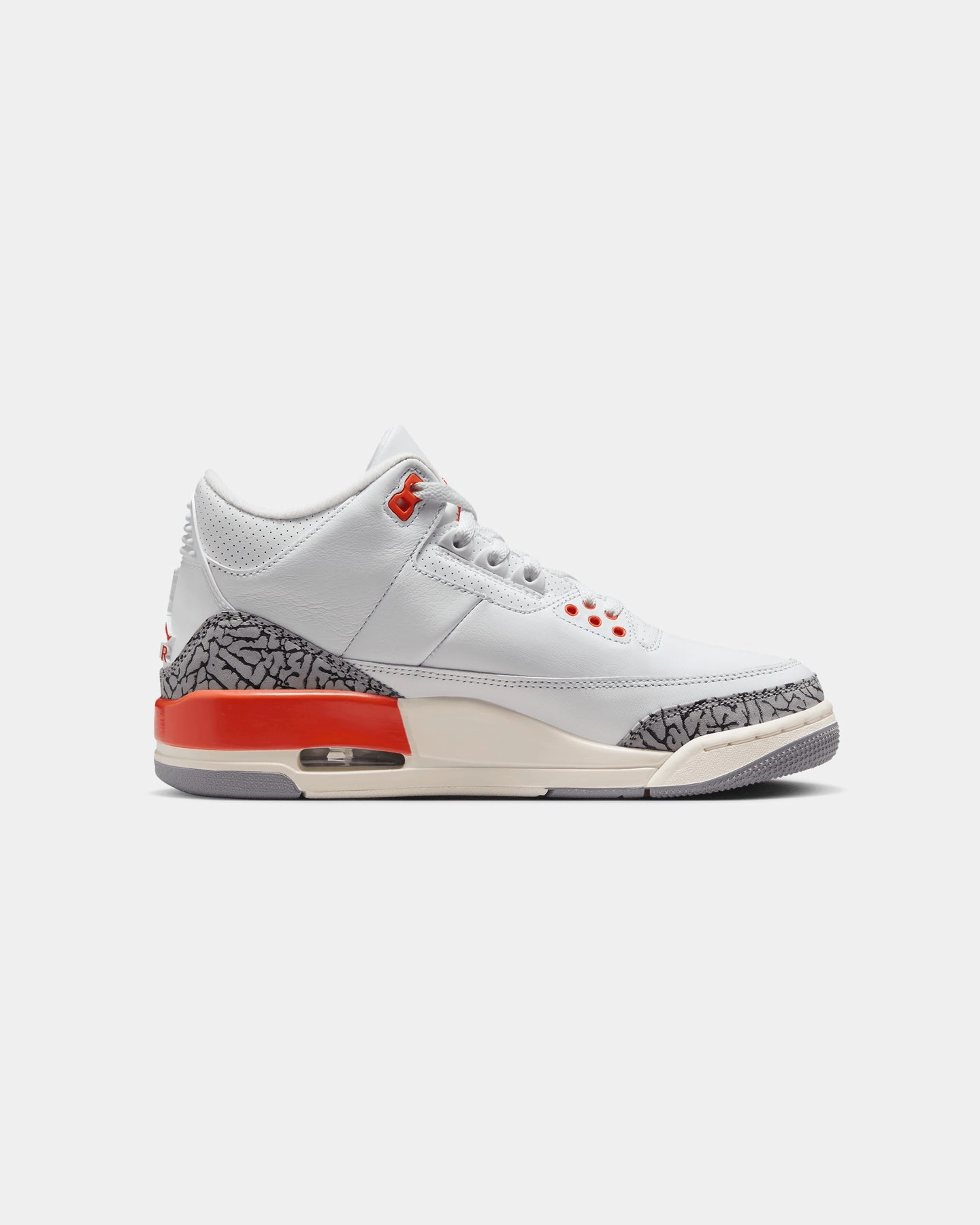 Abrasion Resistant Reinforcements casual wearers' favorites Jordan Women's Air Jordan 3 Retro "Georgia Peach" White/Cosmic Clay