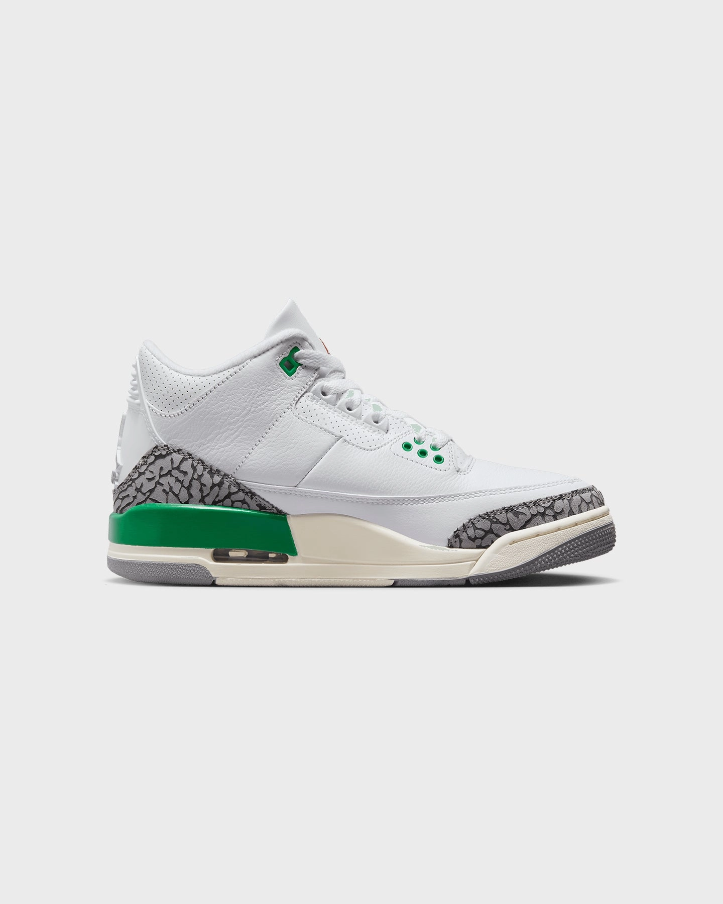 Fashionable Look squash Jordan Women's Air Jordan 3 Retro "Lucky Green" White/Varsity Red/Lucky Green