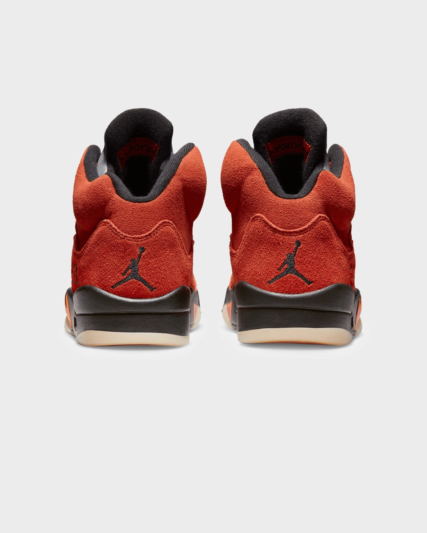 Jordan Women's Air Jordan 5 Retro "Dunk on Mars" Martian Sunrise/Black Timeless lining Fashion-forward flair