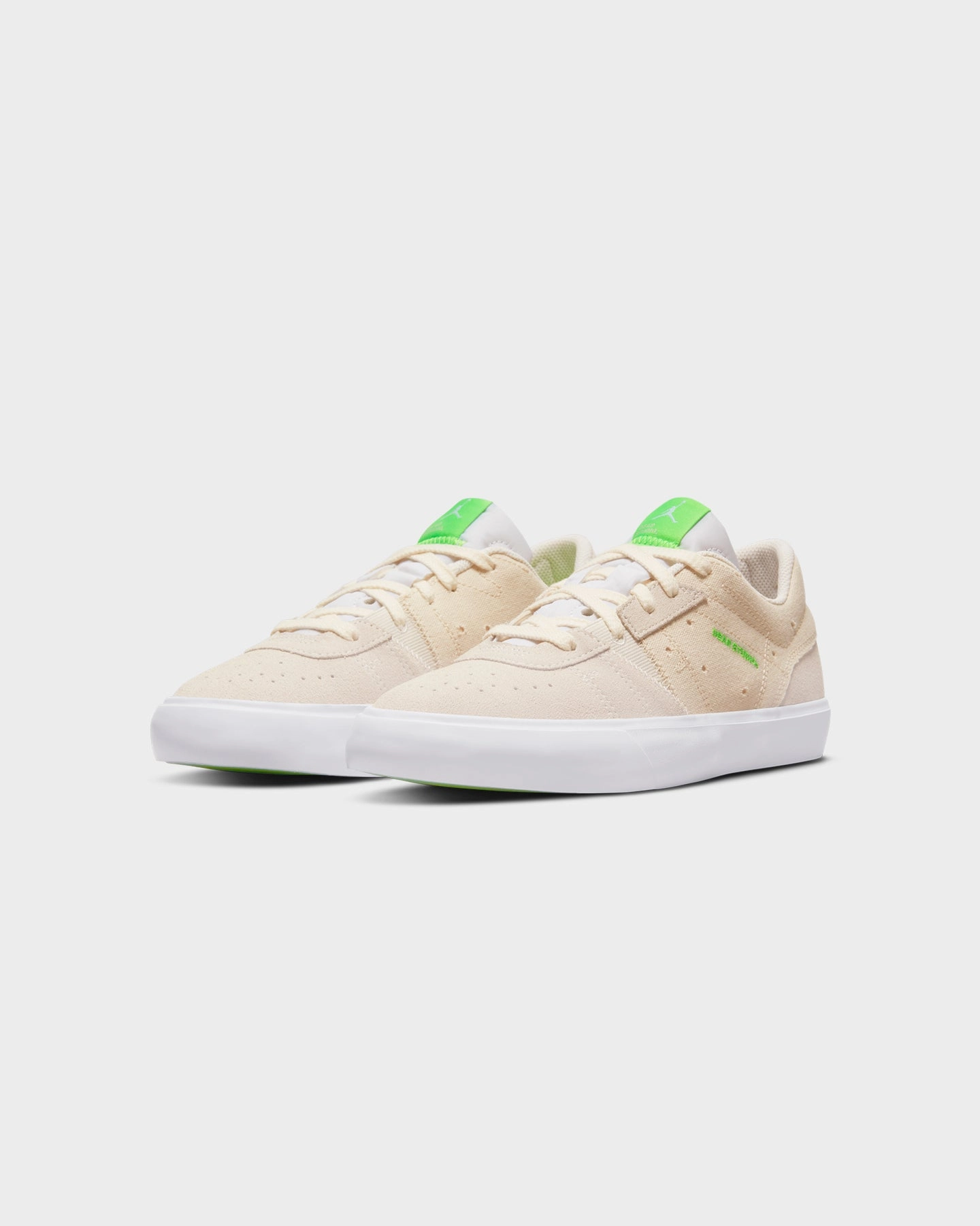 Layered Chic Slip Resistant Outsole Grip Jordan Women's Jordan Series .05 'Dear Studio' White/Phantom/Green Strike/Iris Whisper
