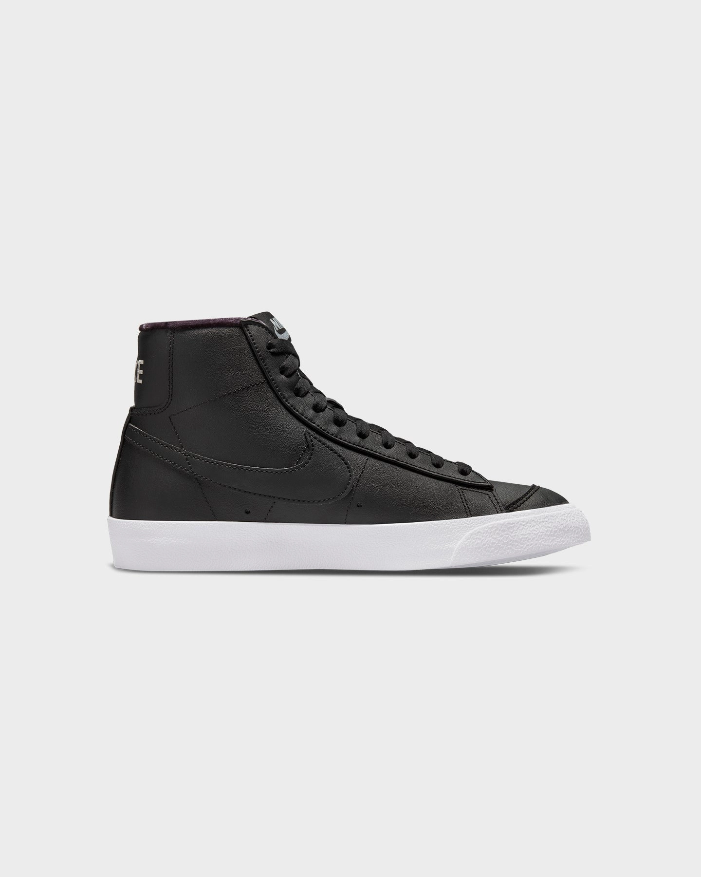 Nike Women's Blazer Mid '77 LX Black/Black/Metal Breathable flair Compression Resistant Fiber