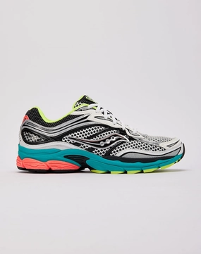 SculptedDesign Saucony ProGrid Omni 9