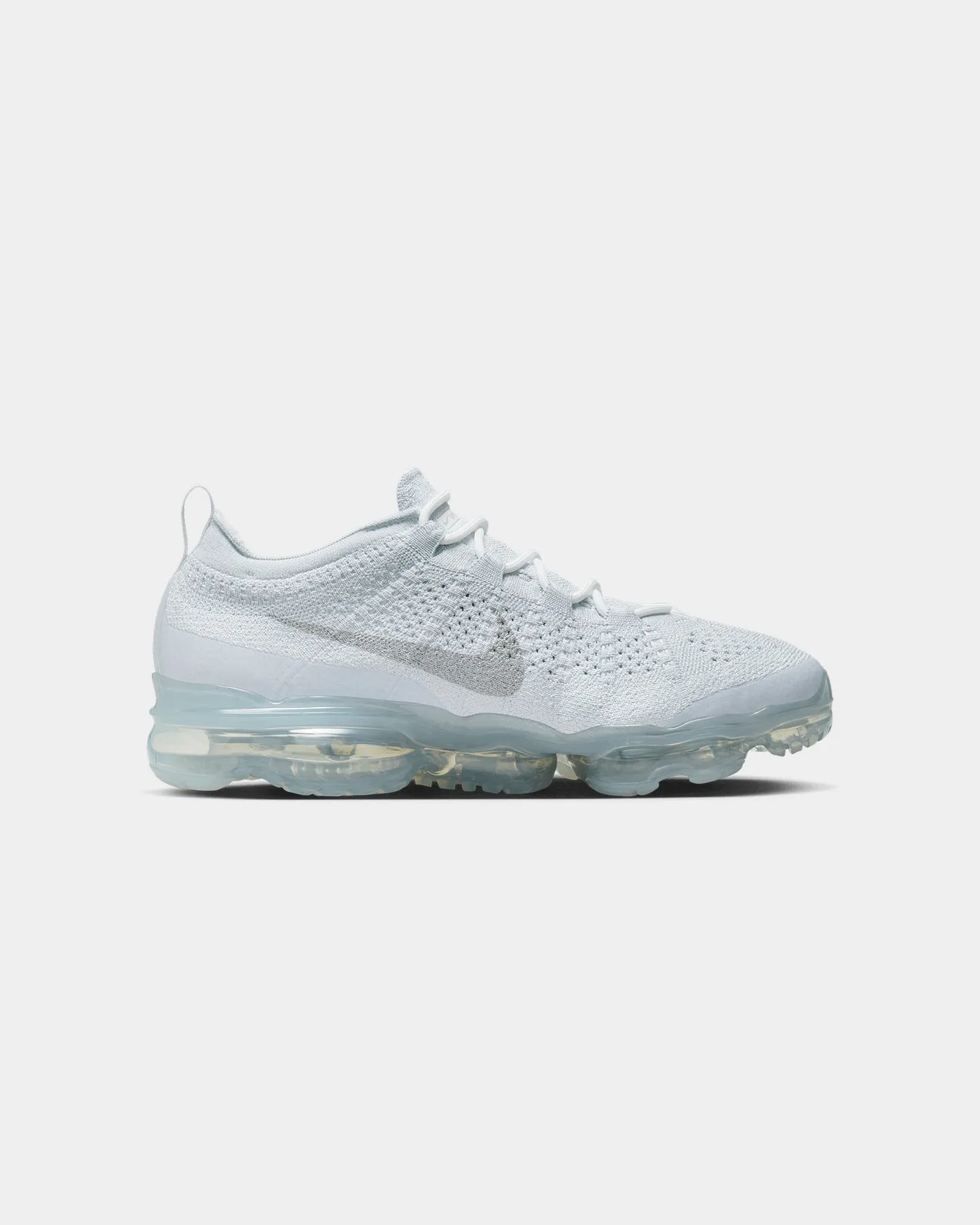 All-weather flair Nike Air VaporMax 2023 Flyknit Pure Platinum/White