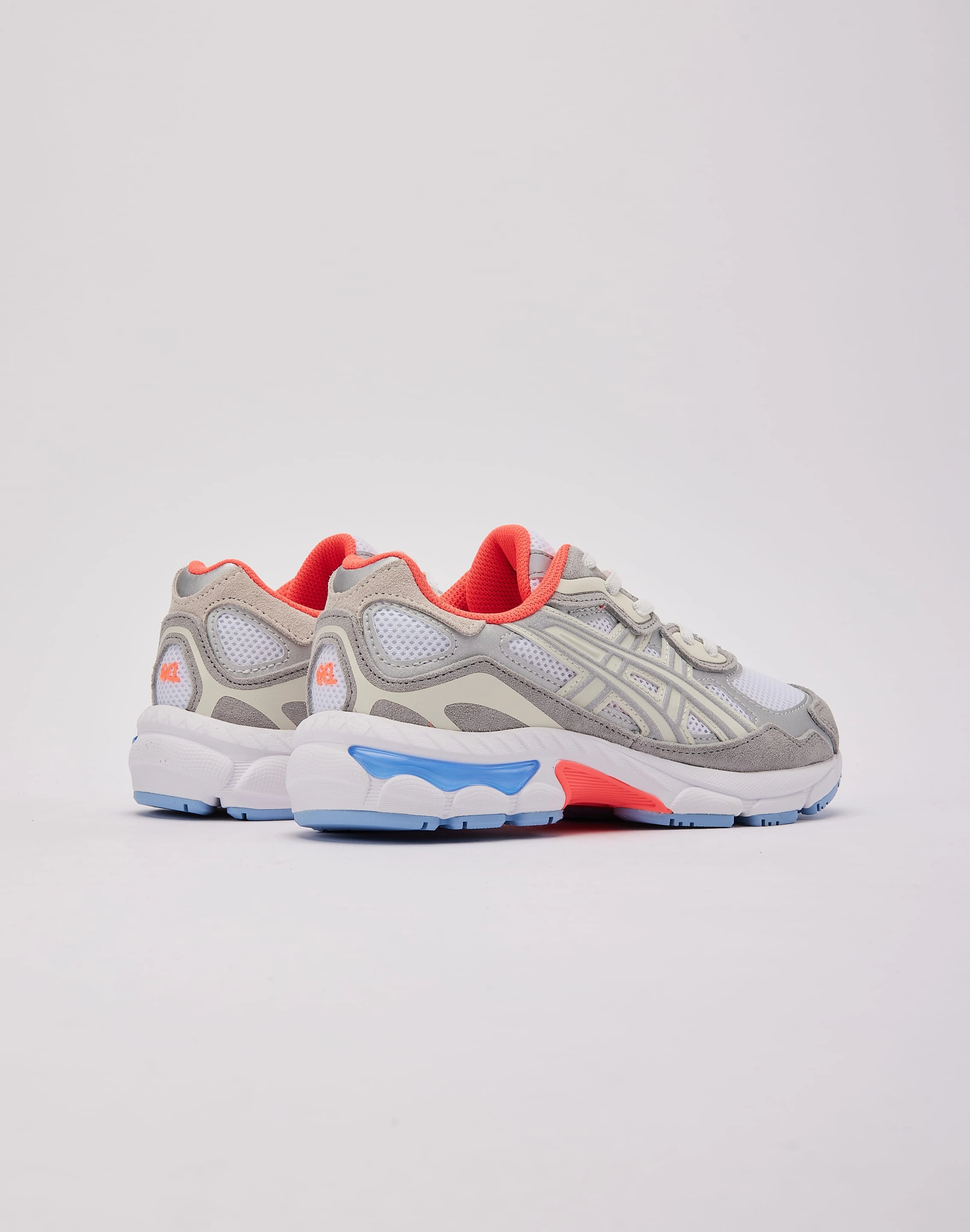 classic user Sporty arch Asics GEL-NYC Pre-School