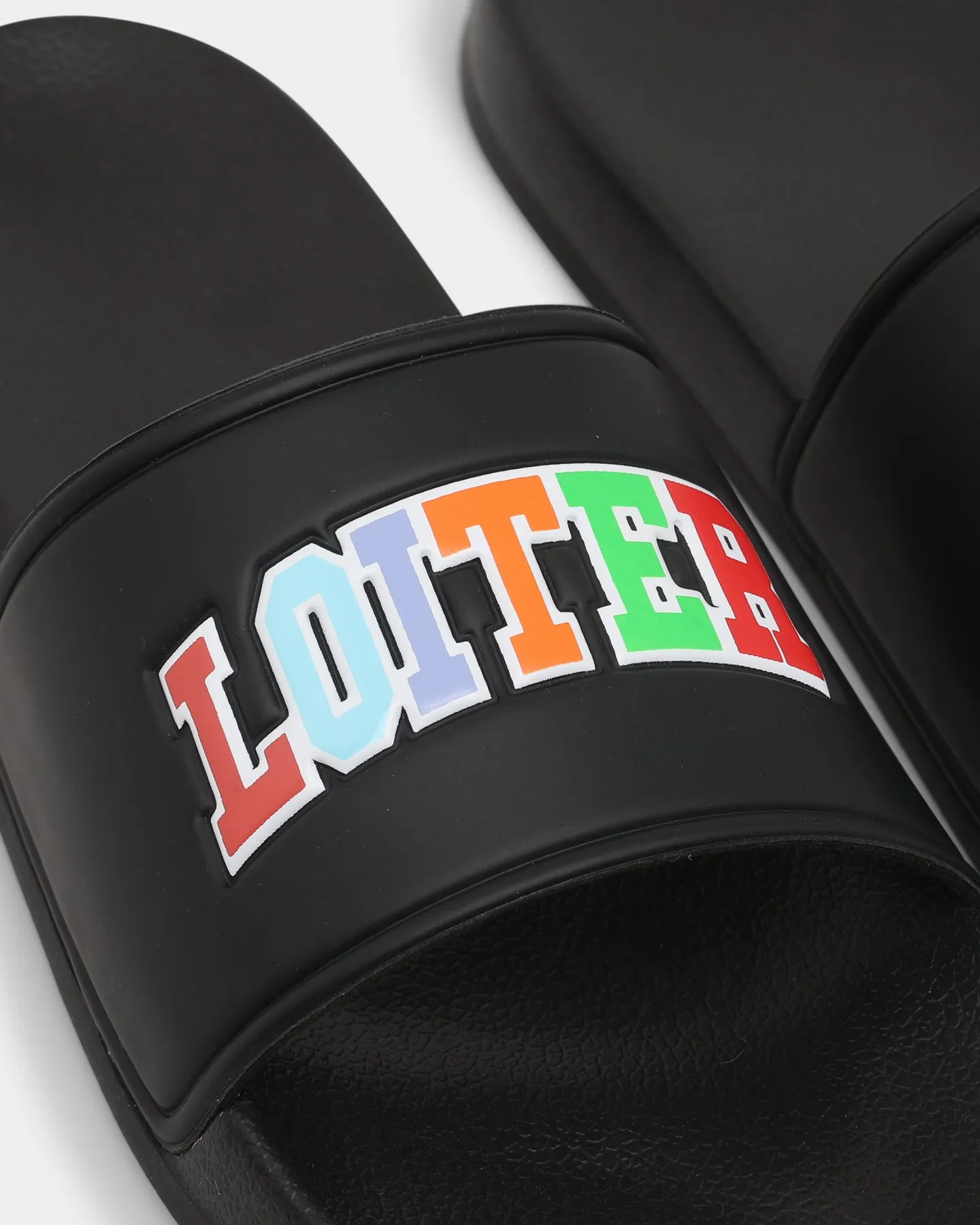 Vibrant Style Loiter Arch Rainbow Slides Black/Multi-Coloured