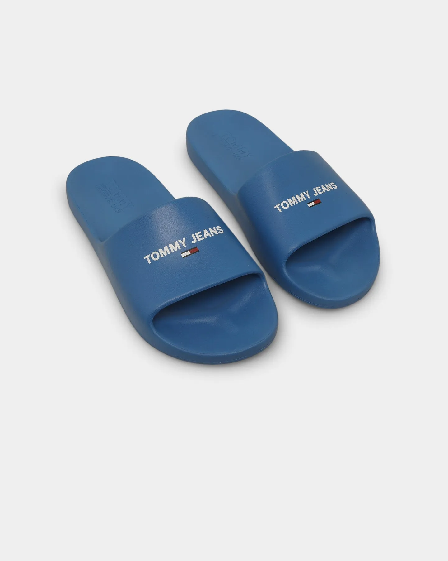Tommy Jeans Essential Pool Slides Mesmerizing Blue volleyball players Supportive grip
