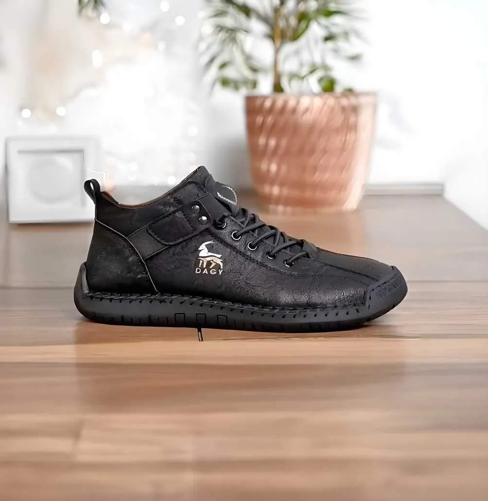 Men's Hiking Shoes High Top Shoes Thickened Traction Enhancing Treads Torsional Stability Feature