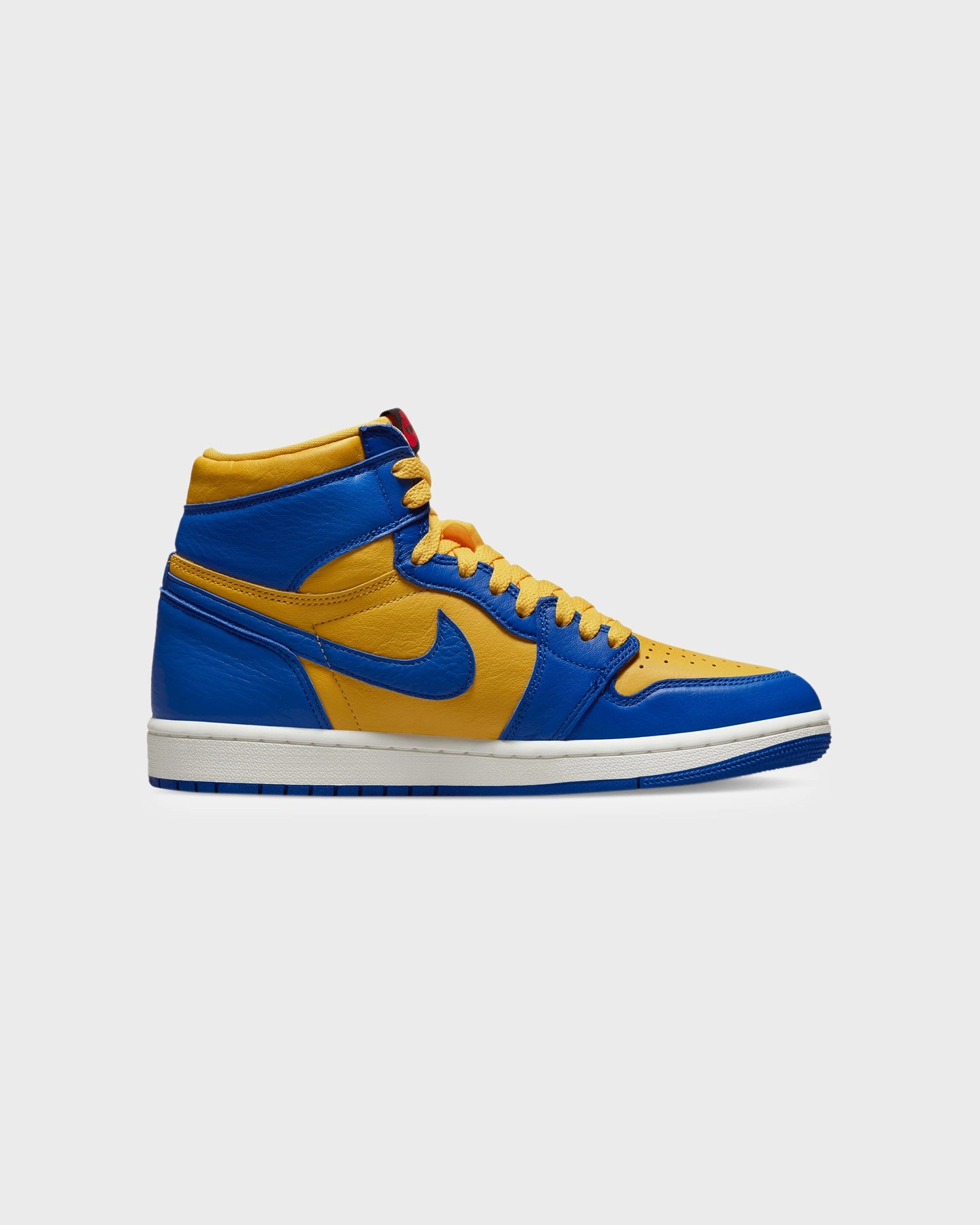 Fresh flexibility Pressure Dispersing Footbed Jordan Women's Air Jordan 1 Retro Hi OG Varsity Maize/Game Royal-Sail
