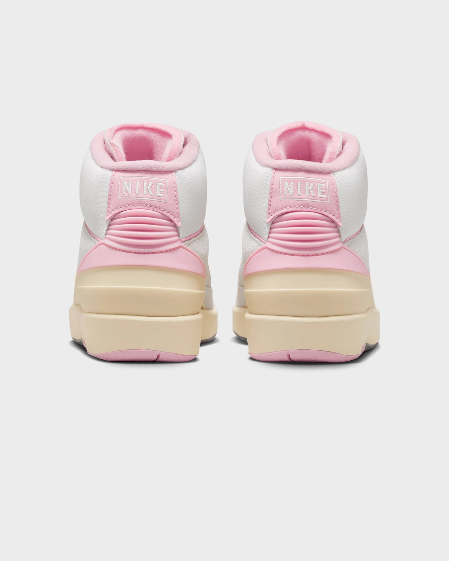 Jordan Women's Air Jordan 2 Retro "Soft Pink" Summit White/Gym Red/Medium Soft Pink Stylish grip Reliable Traction