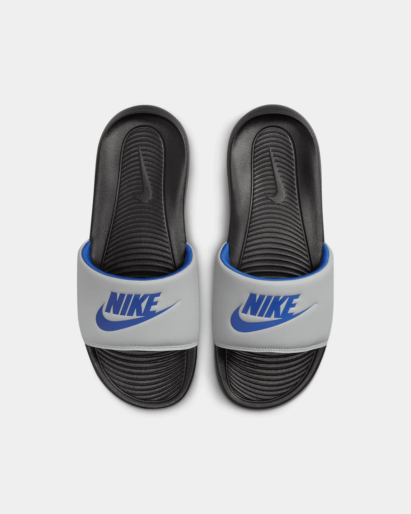 Structured silhouette adjustable user Nike Victori One Slide Light Smoke Grey/Game Royal-Black