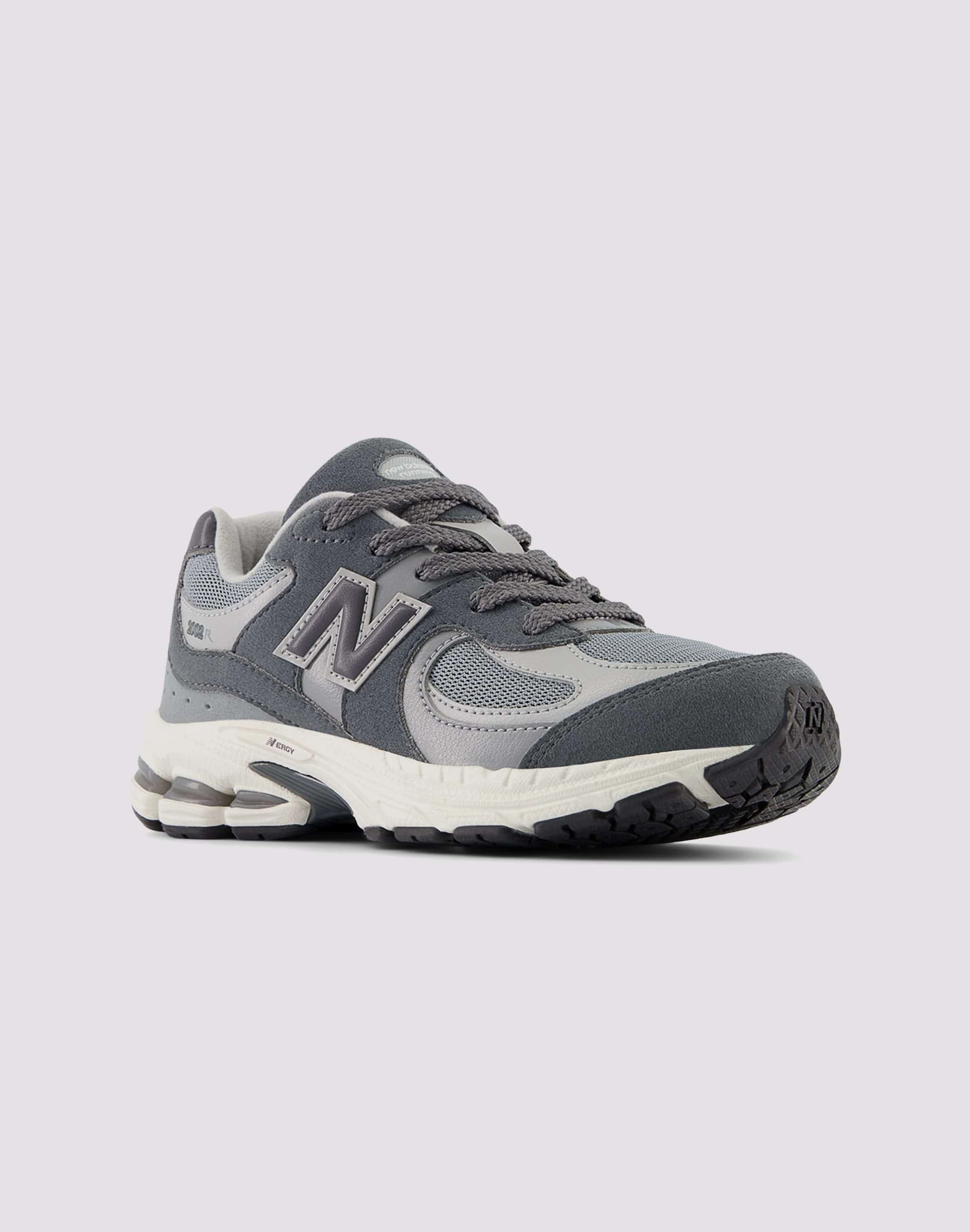 New Balance 2002R Pre-School Vertical Bounce Efficiency