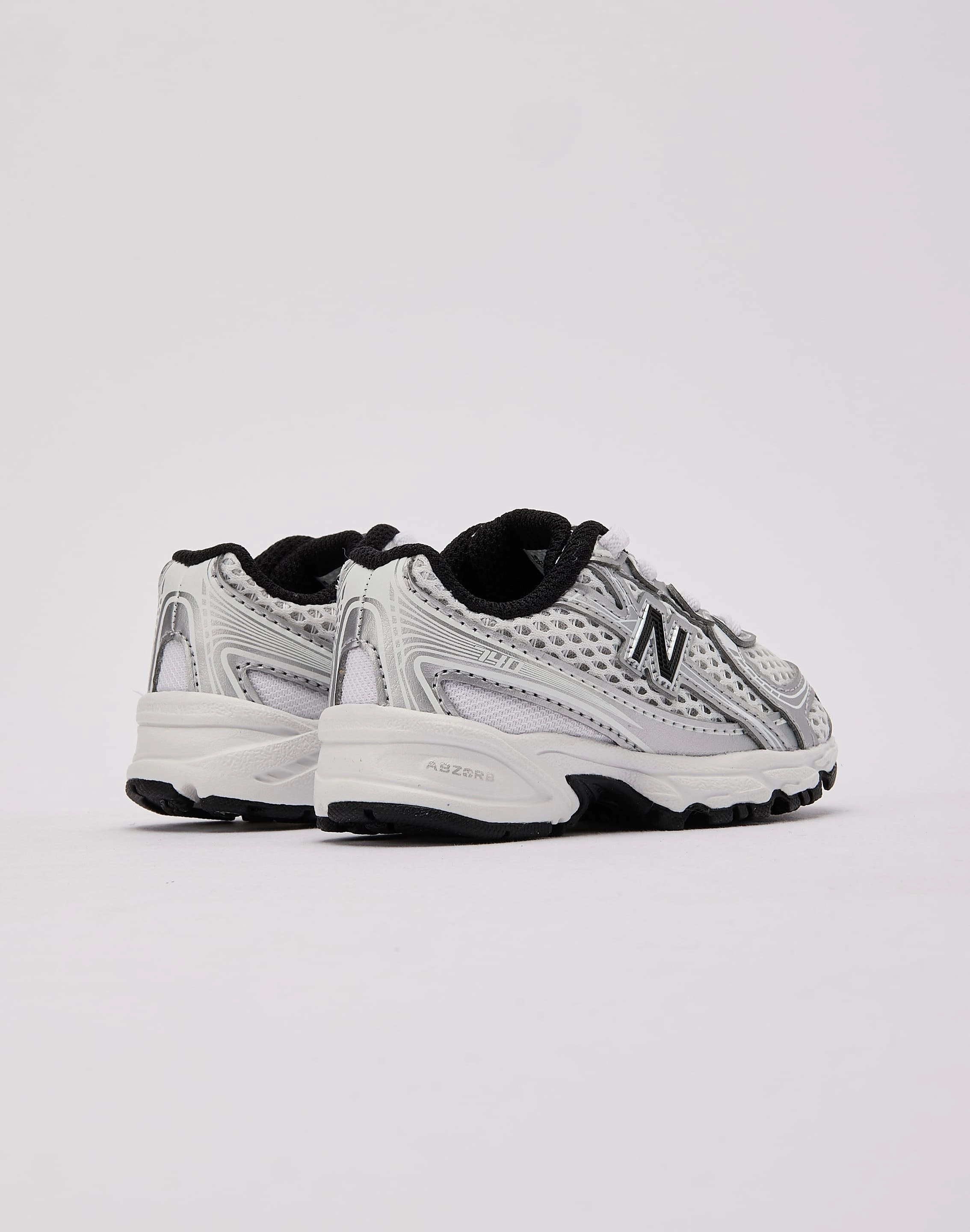 New Balance 740 Bungee Toddler Unbeatable performance Toe Protection