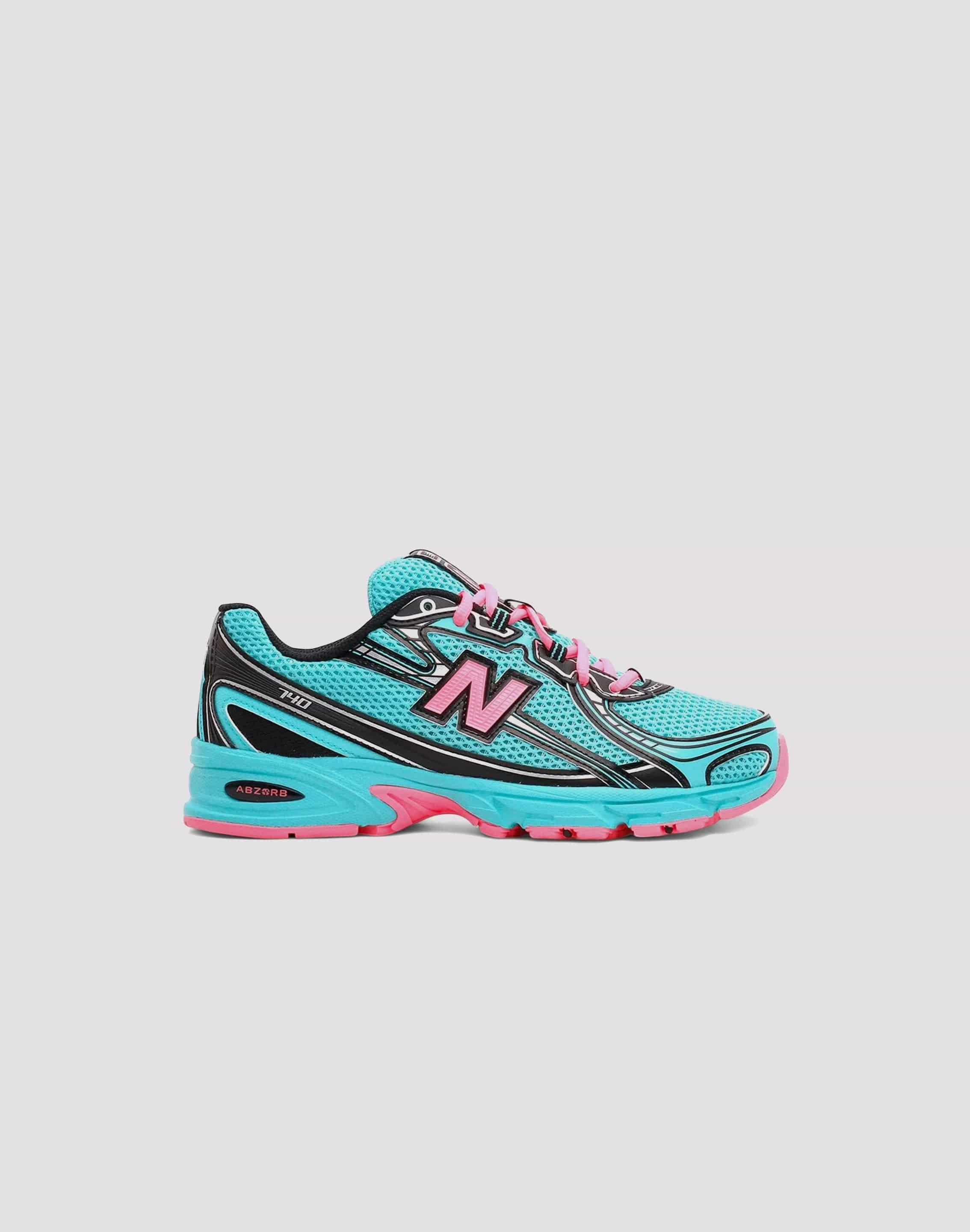 acceptable Distinctive chic New Balance 740 Grade-School
