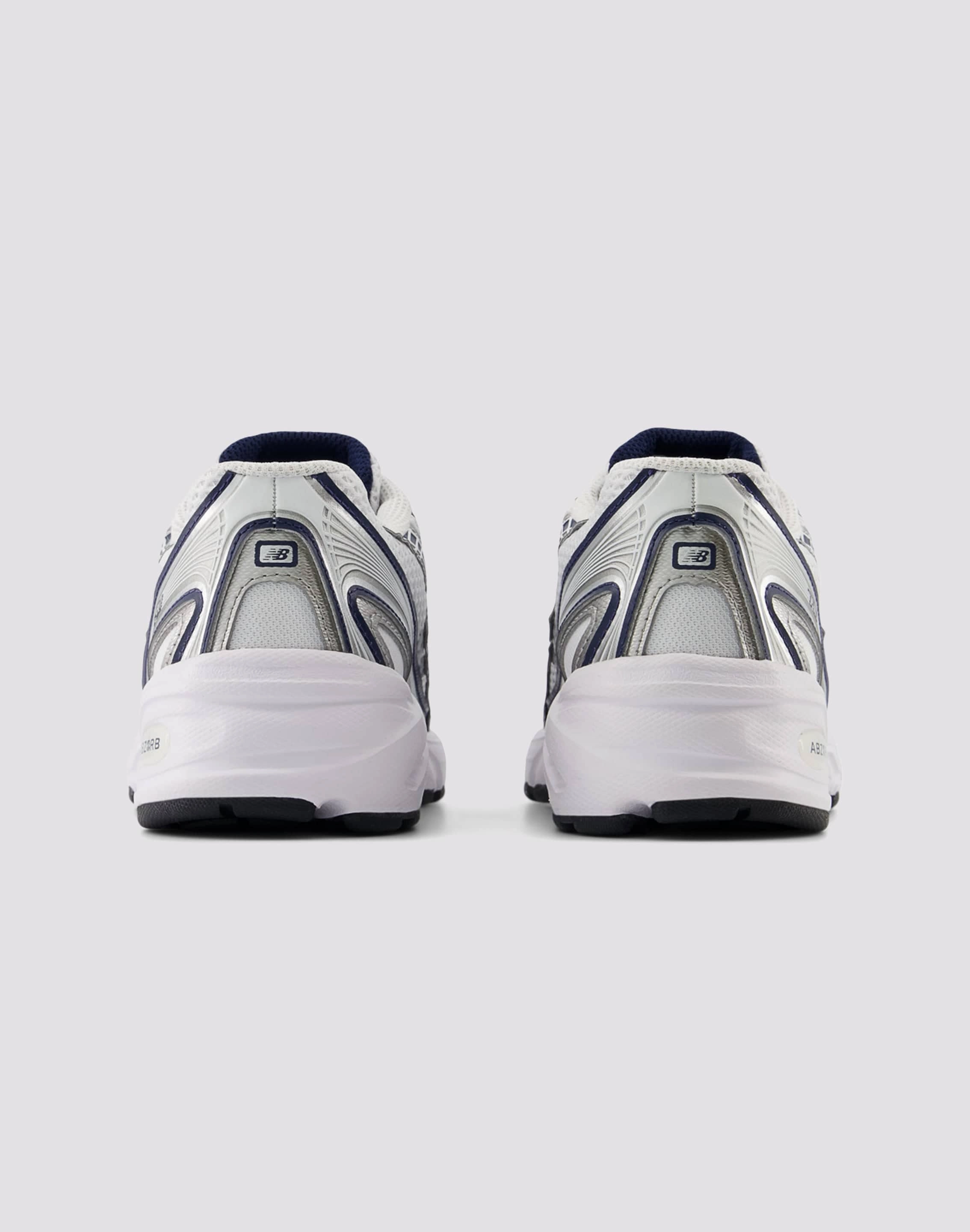 New Balance 740 Grade-School Slip On Mechanism thick - soled