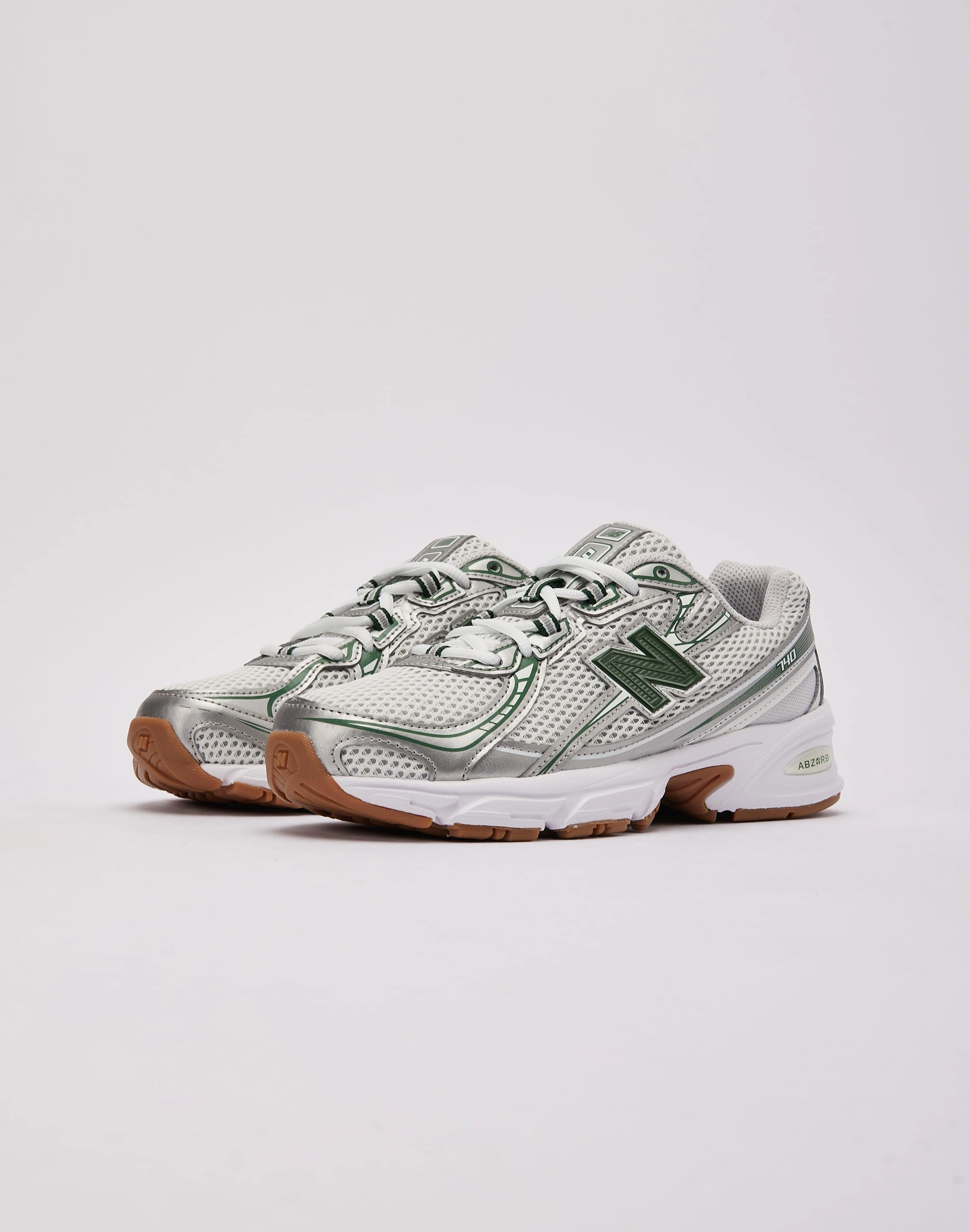 New Balance 740 Grade-School Strap
