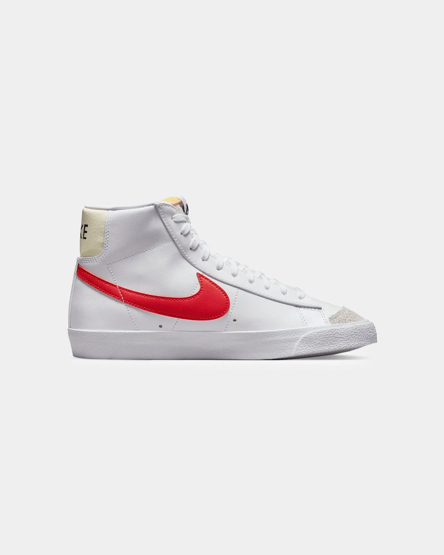 All-Day Cushioning Nike Blazer Mid '77 Vintage White/Picante Red