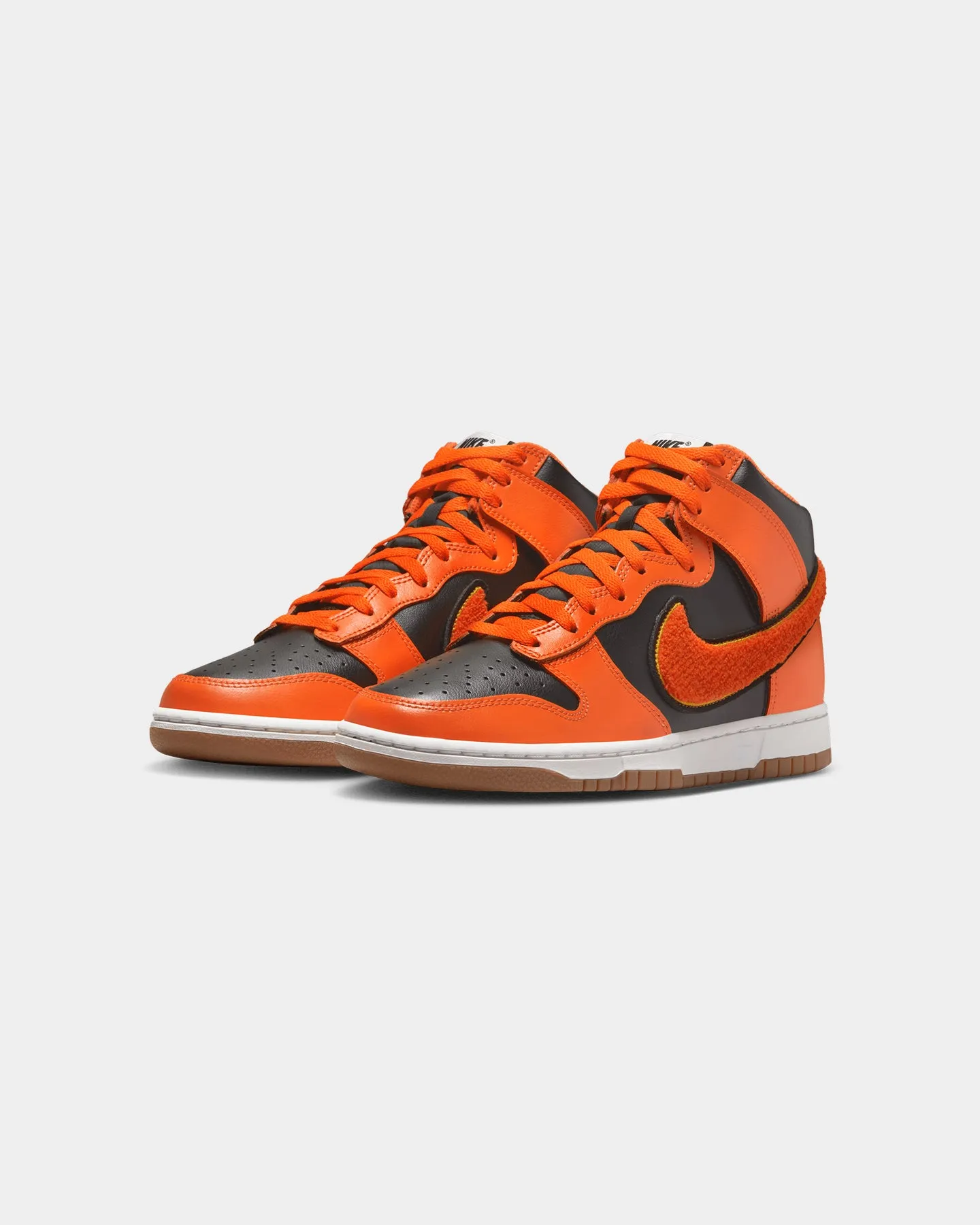 Cushioning Air Pockets Nike Dunk Hi Retro University "Chenille Swoosh" Black/Safety Orange